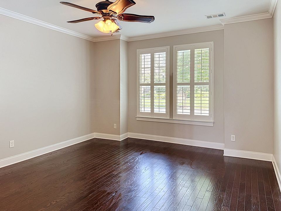 2776 Americus Dr Property Photo 18