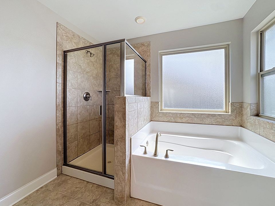 2776 Americus Dr Property Photo 30