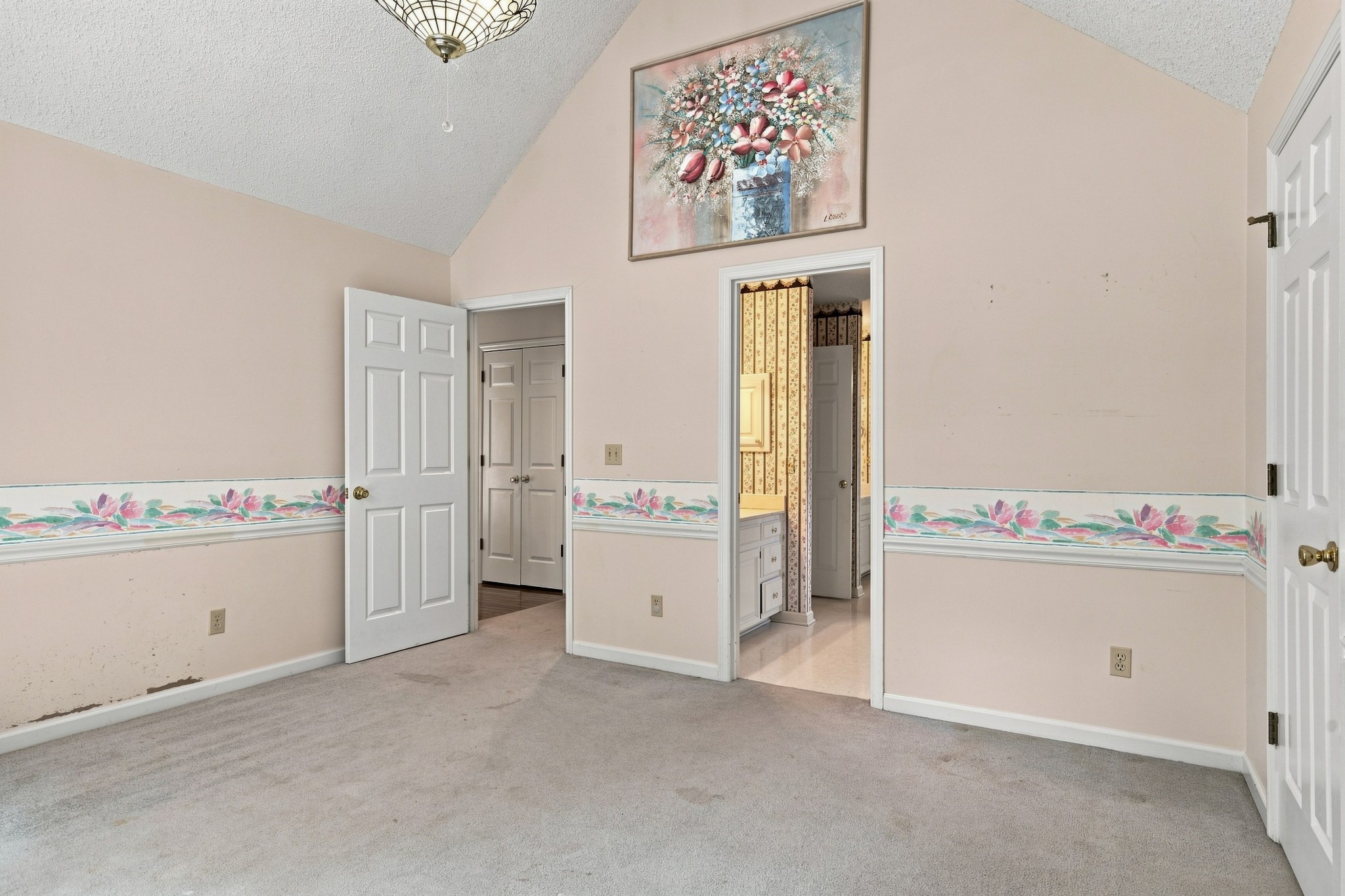 310 Westchester Ct Property Photo 32