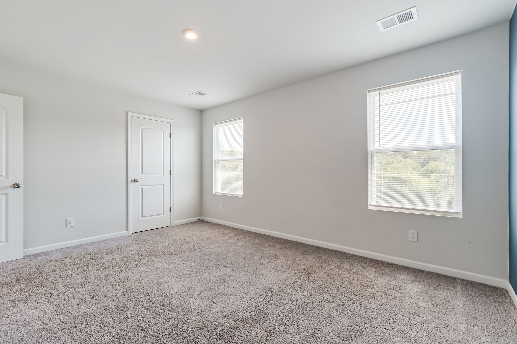 131 Millbrook Dr Property Photo 40