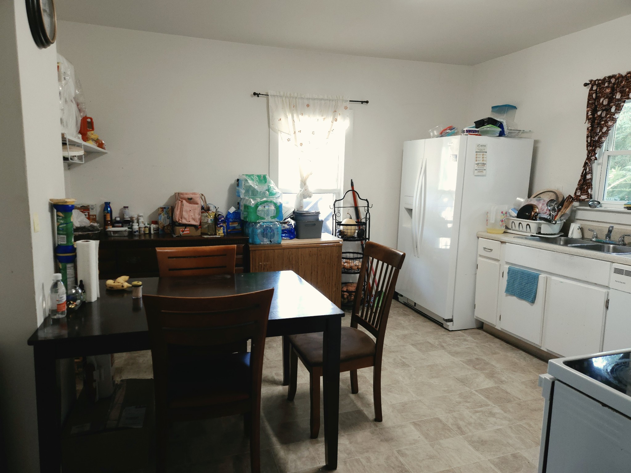 1080 Wildwood Ave, Se Property Photo 4
