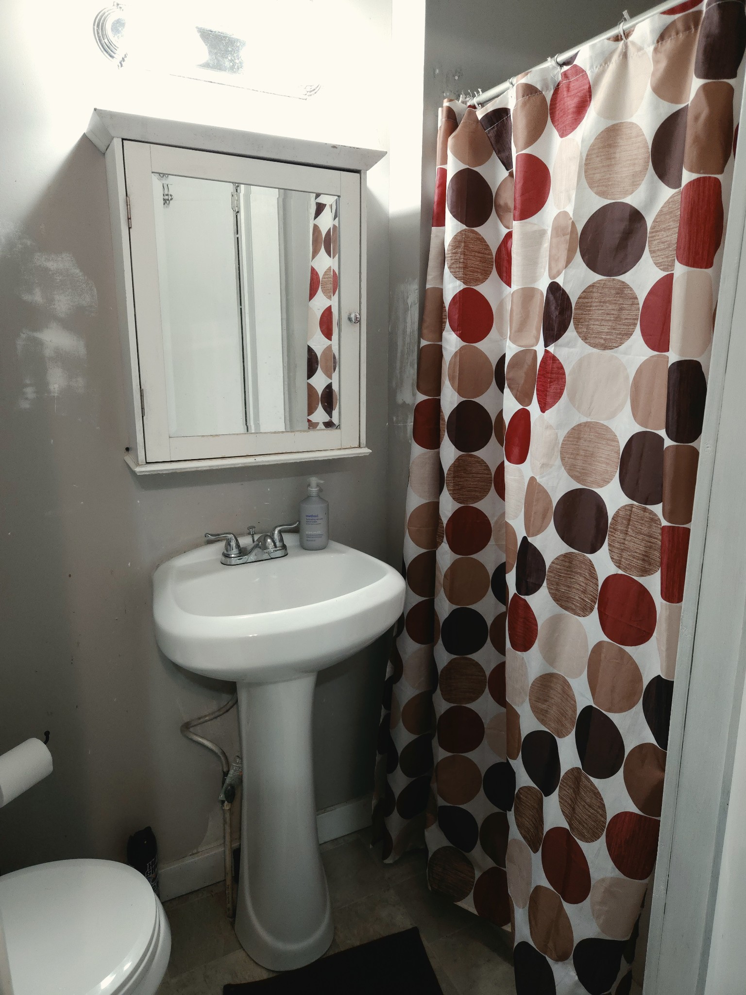 1080 Wildwood Ave, Se Property Photo 8