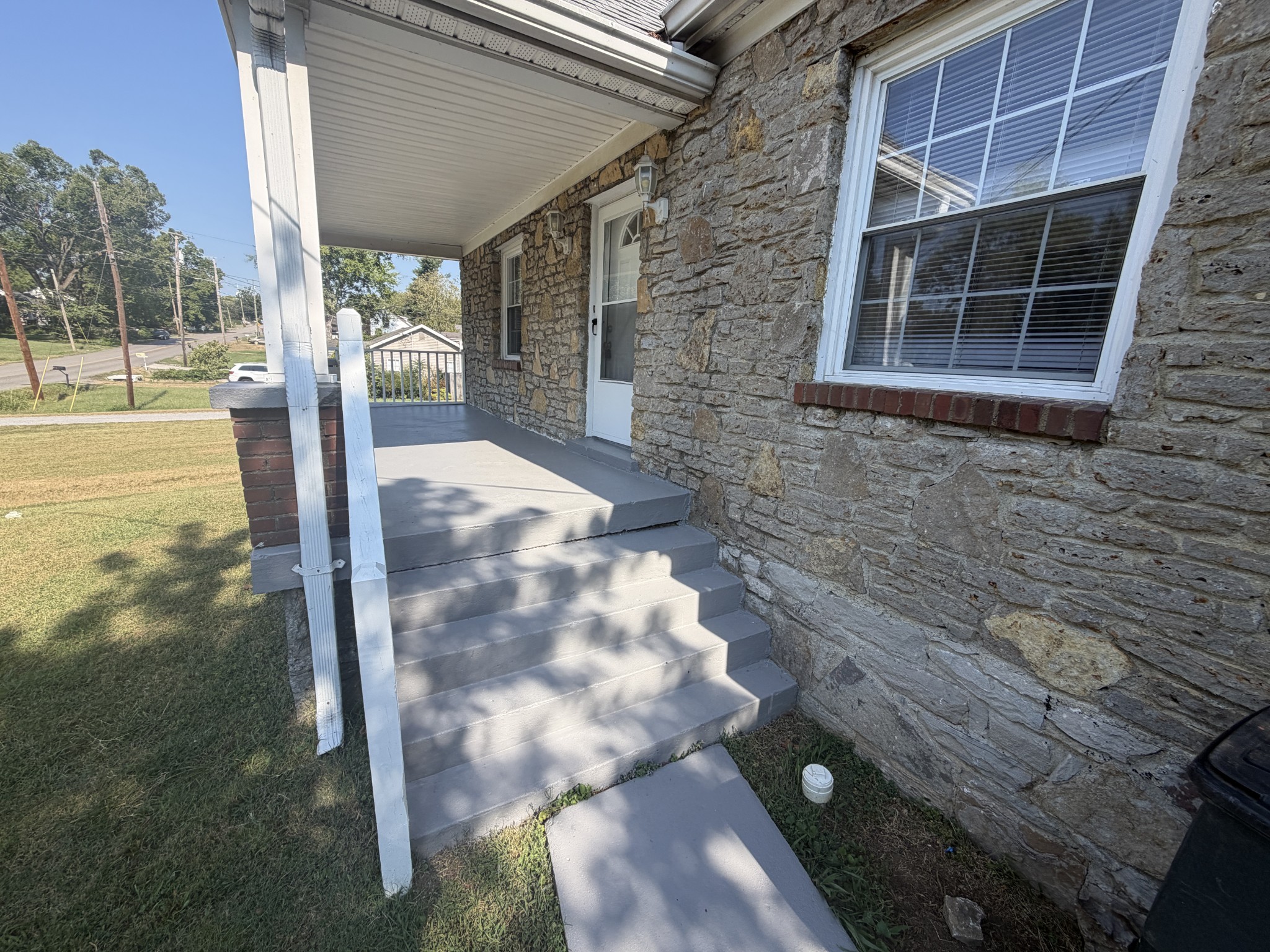 1137 Mcalpine Ave Property Photo 2