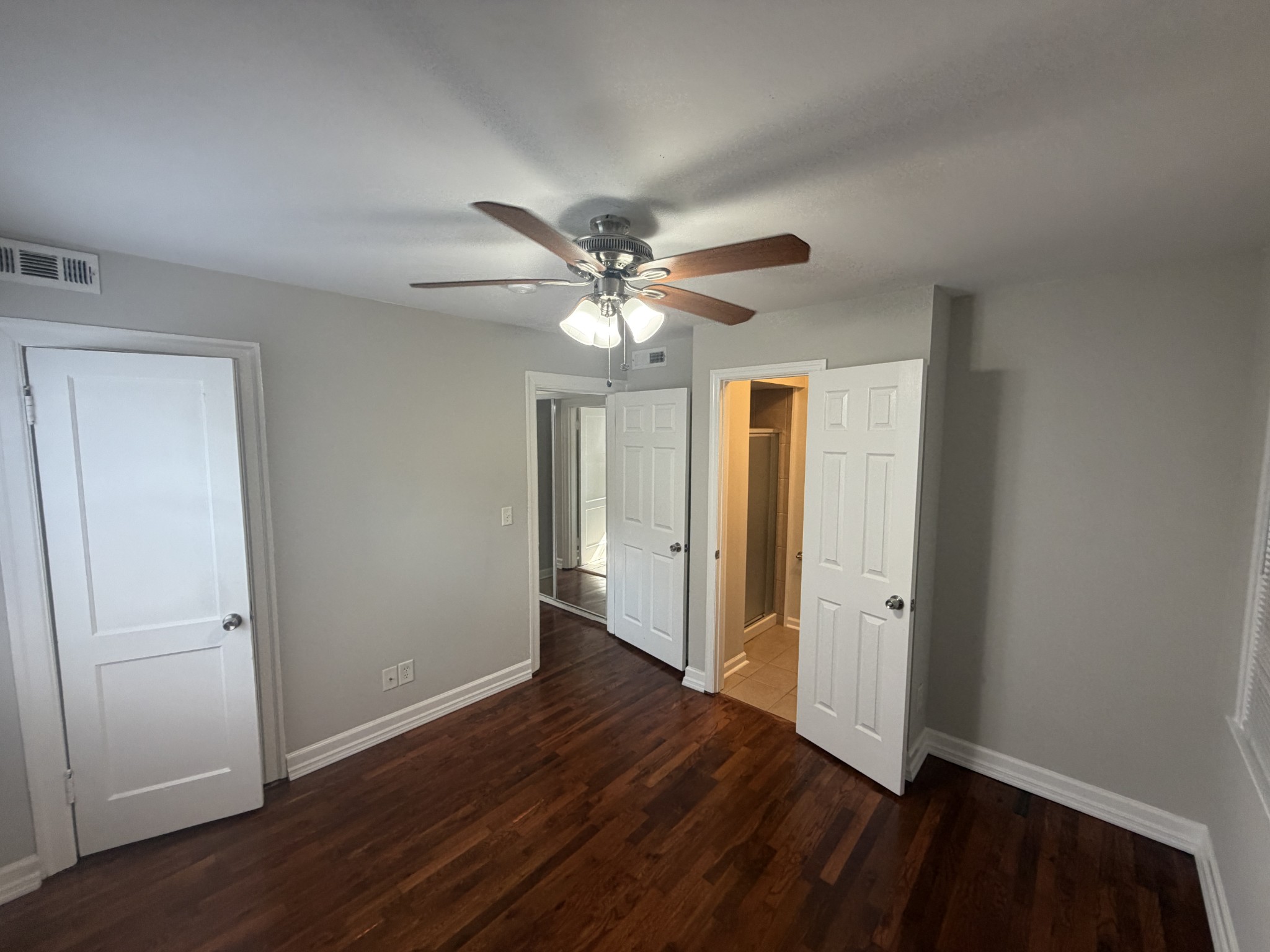 1137 Mcalpine Ave Property Photo 9