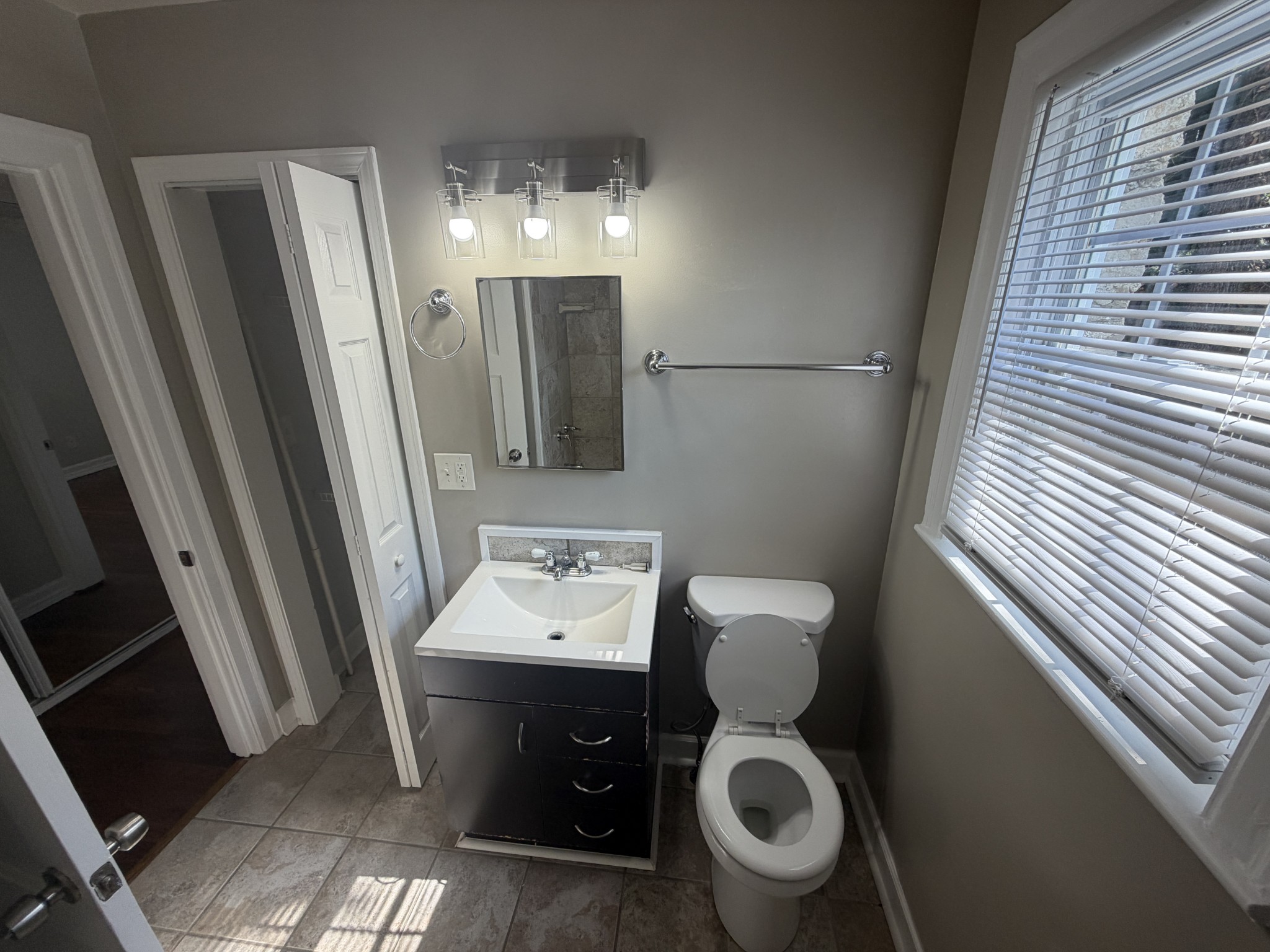 1137 Mcalpine Ave Property Photo 10