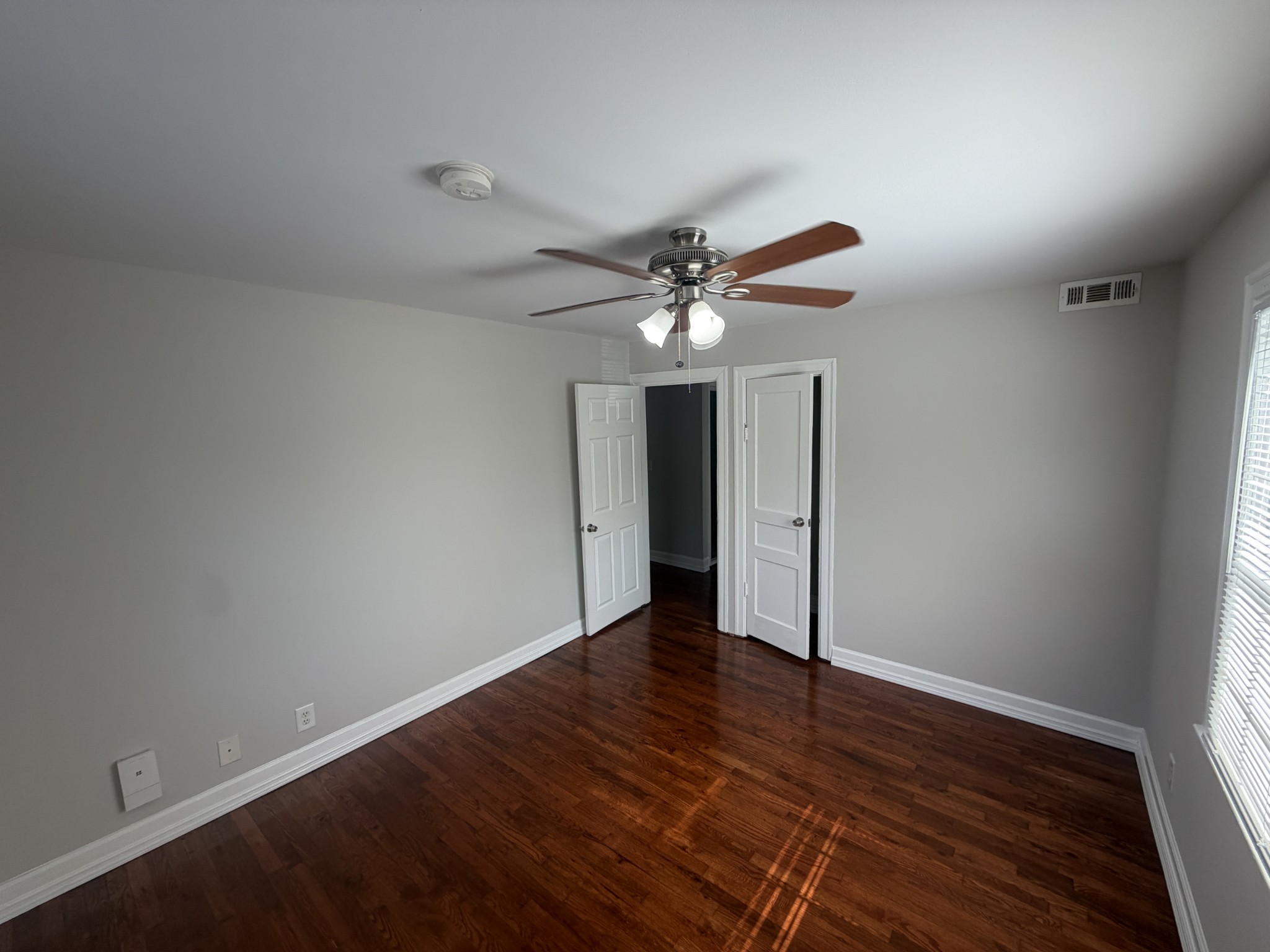 1137 Mcalpine Ave Property Photo 16