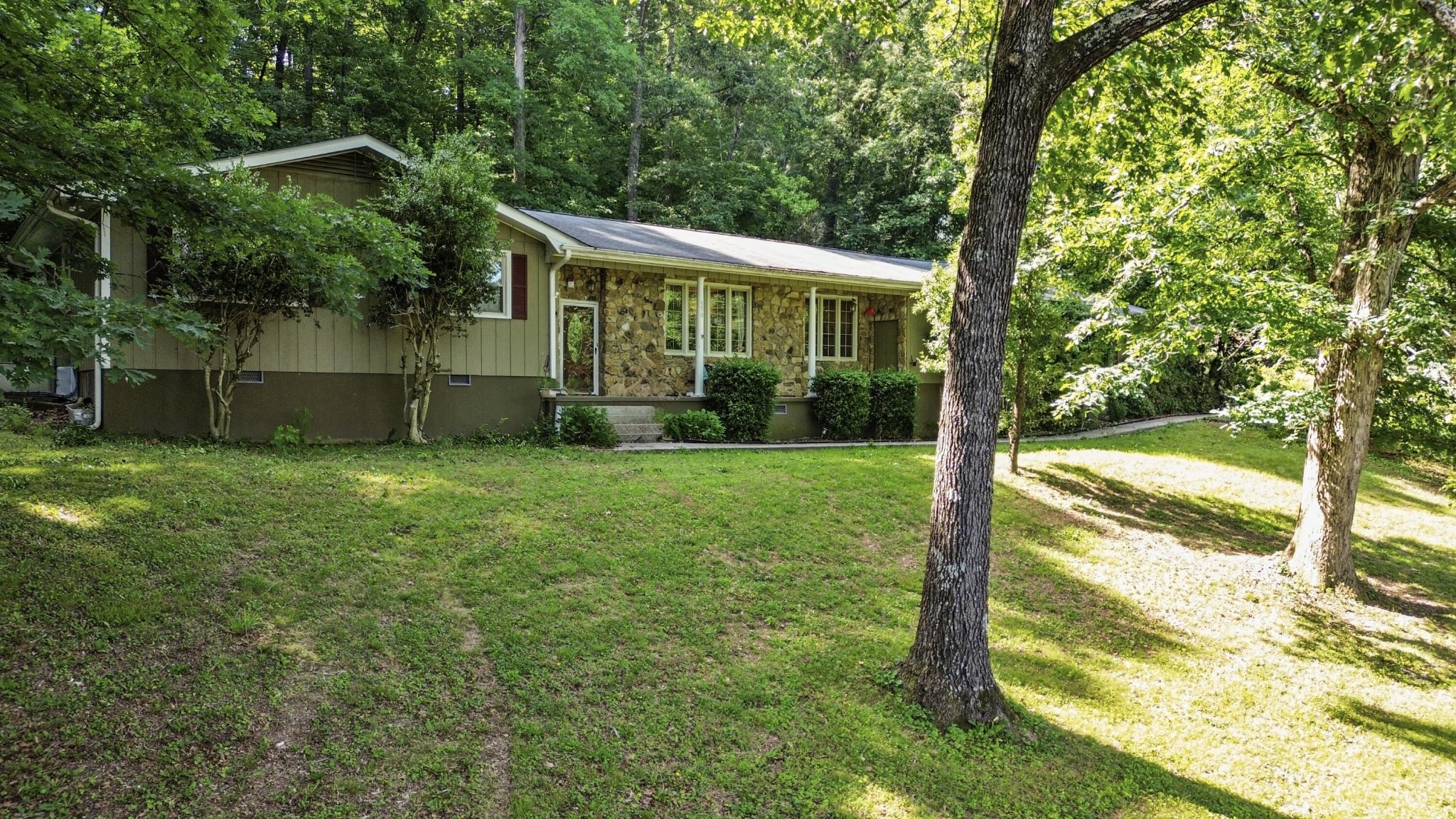 370 Morgan Johnston Circle, Ne Property Photo 1