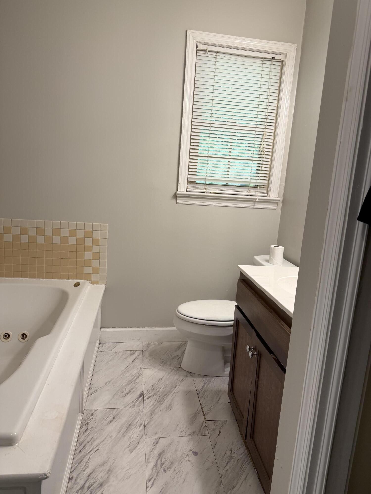 370 Morgan Johnston Circle, Ne Property Photo 14
