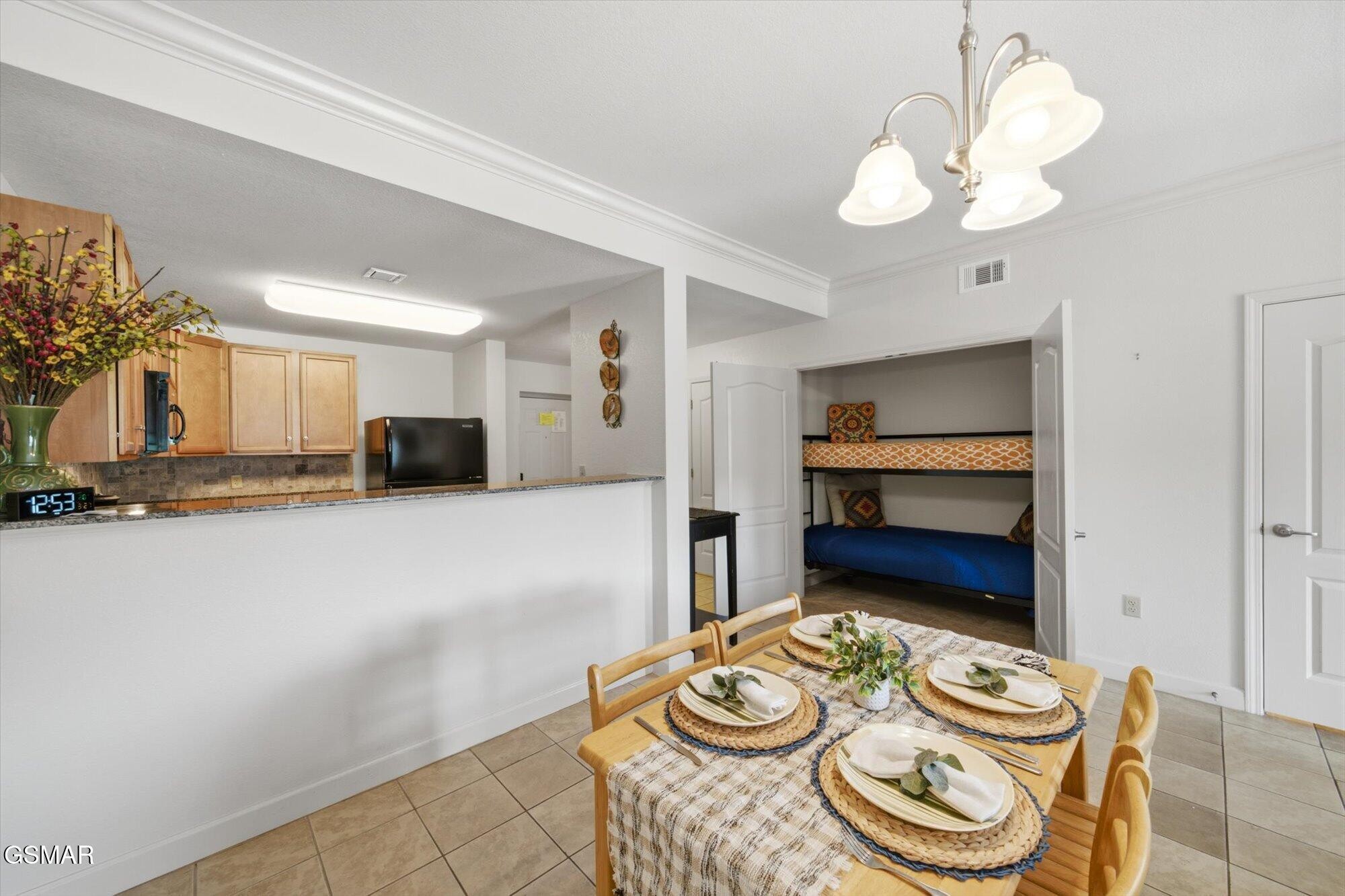 124 Plaza Drive Property Photo 6