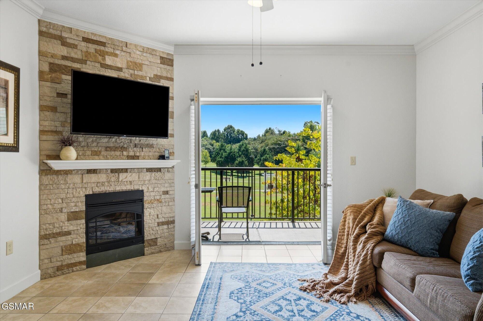 124 Plaza Drive Property Photo 8