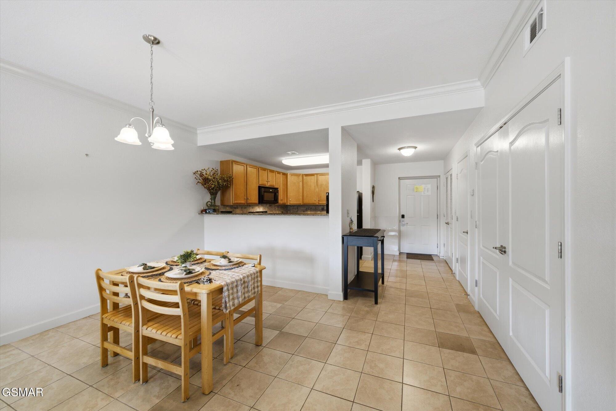 124 Plaza Drive Property Photo 15