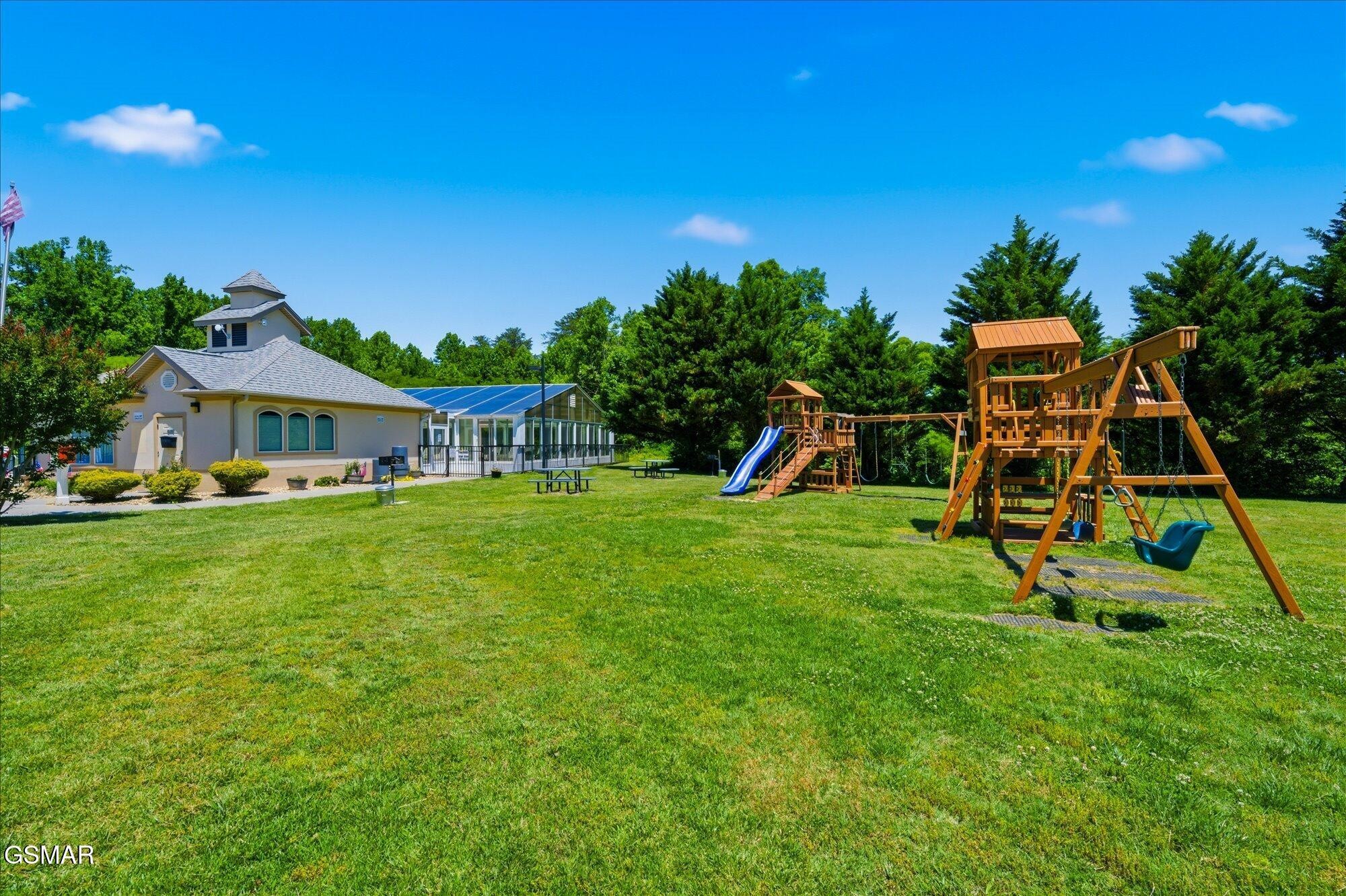 124 Plaza Drive Property Photo 44