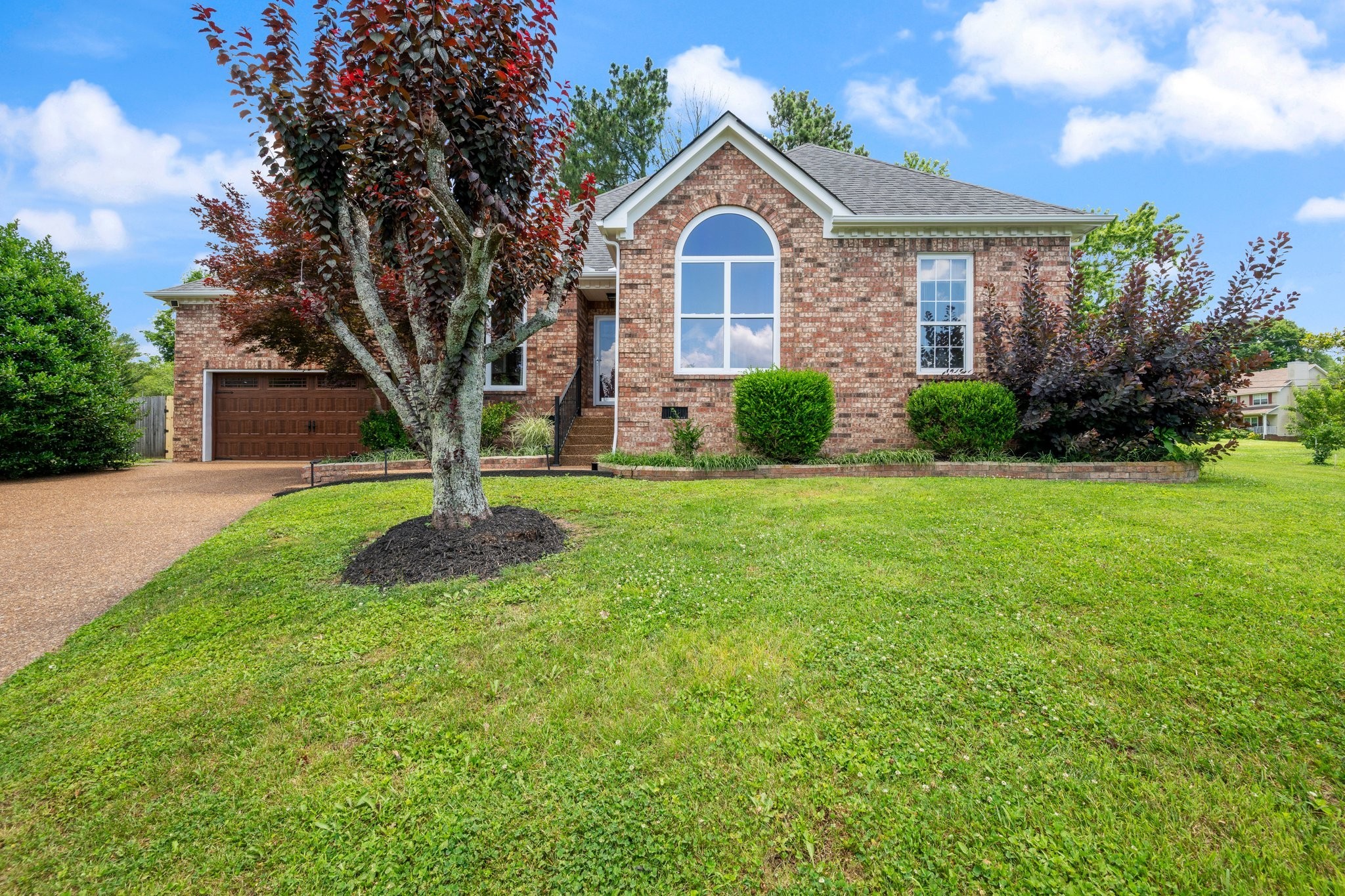 2810 Rose Hill Ln Property Photo 1