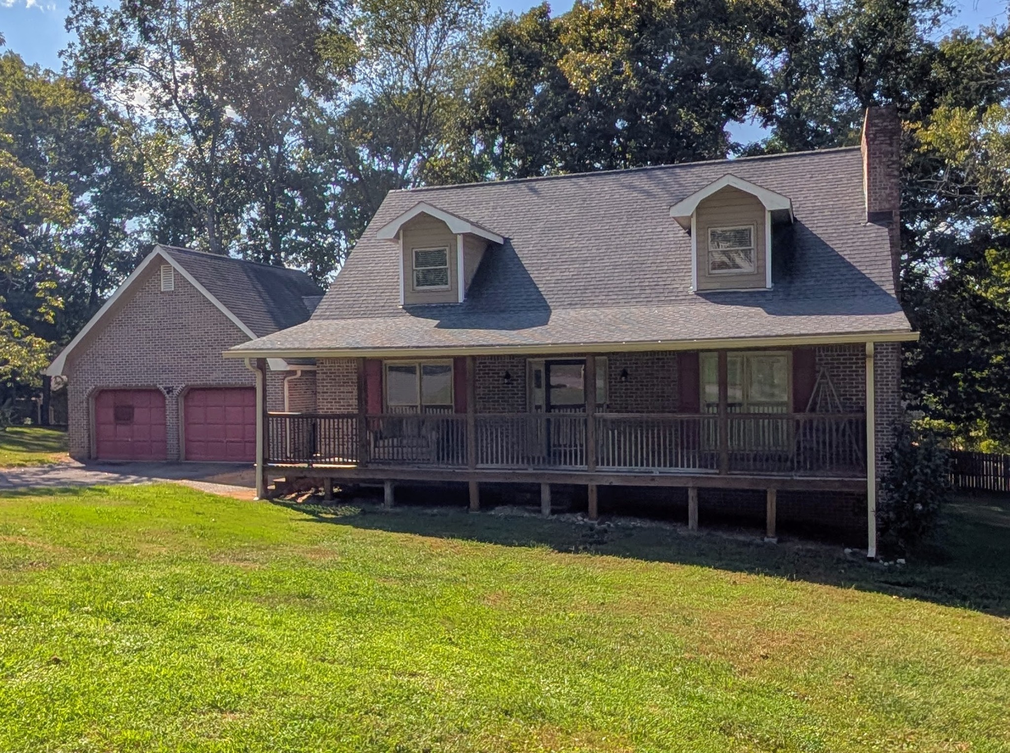 2010 Laurel Springs Dr, Nw Property Photo 1