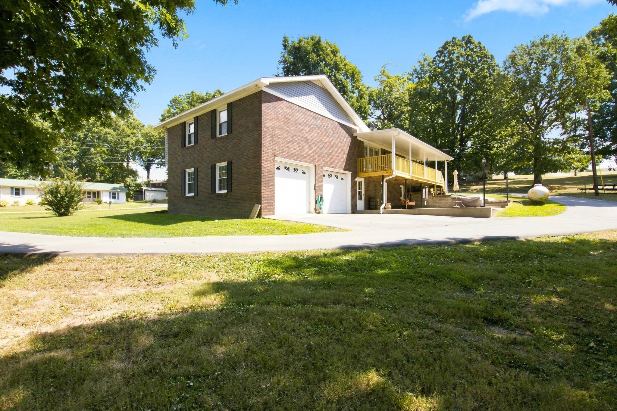 1214 Rainbow Cir Property Photo 35