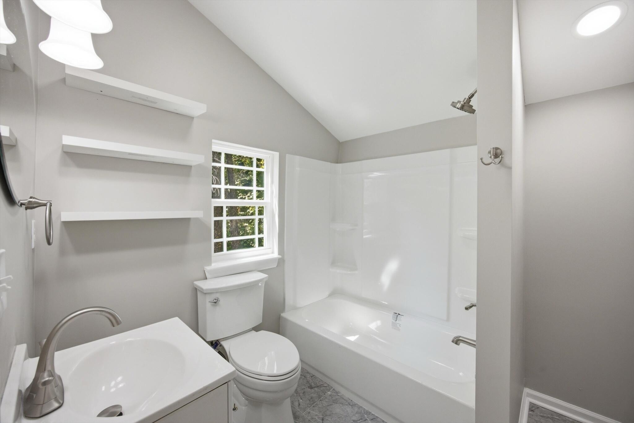 1711 Stanfiel Street Property Photo 15