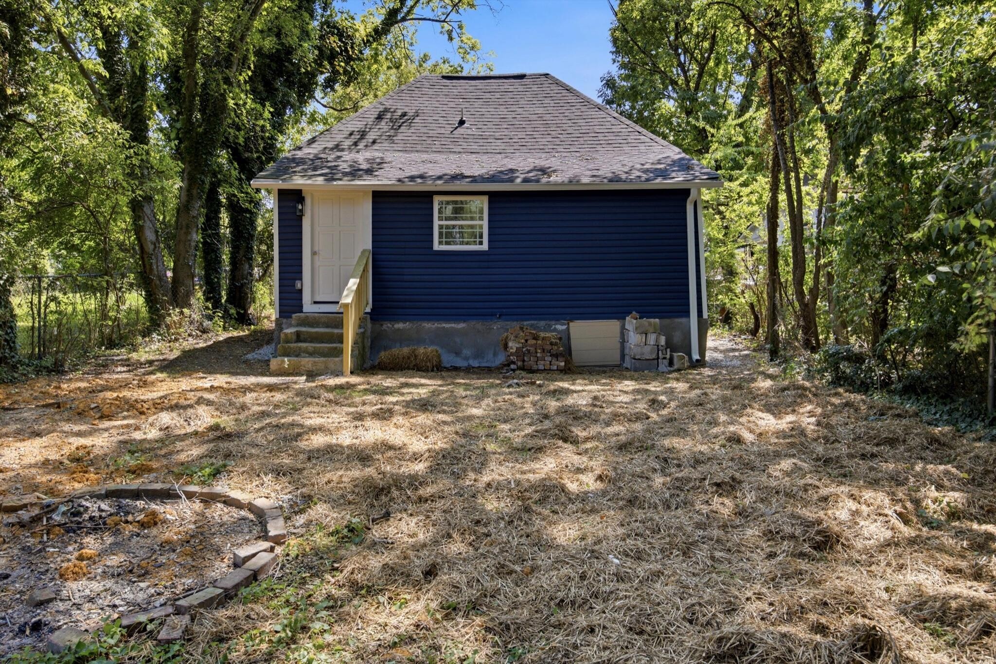 1711 Stanfiel Street Property Photo 20
