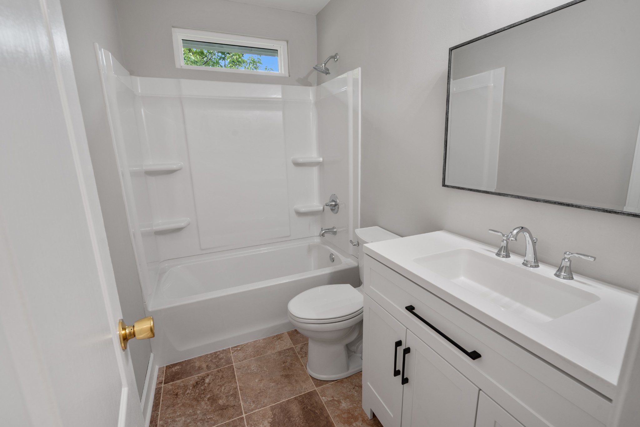 2760 Fleet Dr Property Photo 23