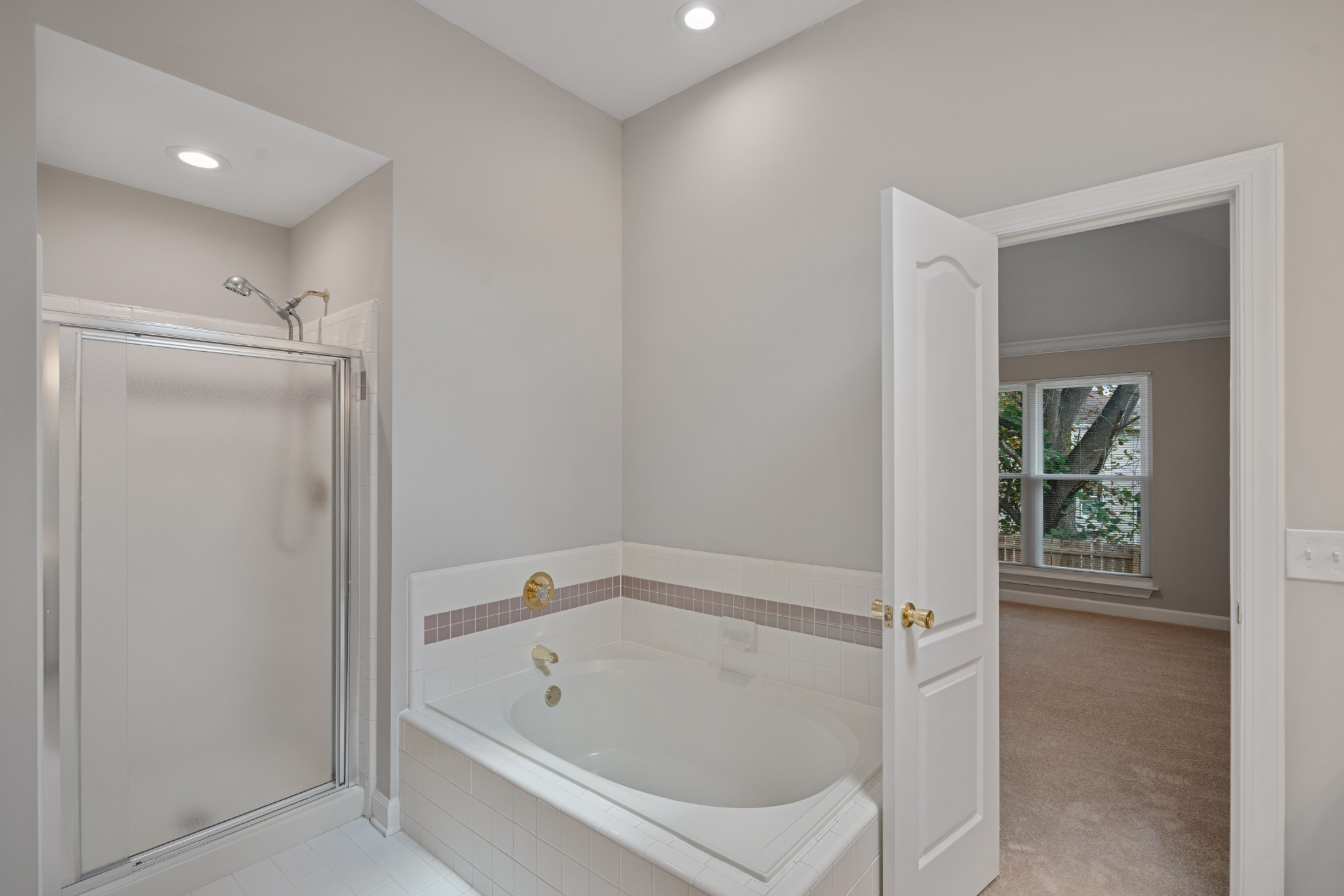 2760 Fleet Dr Property Photo 31