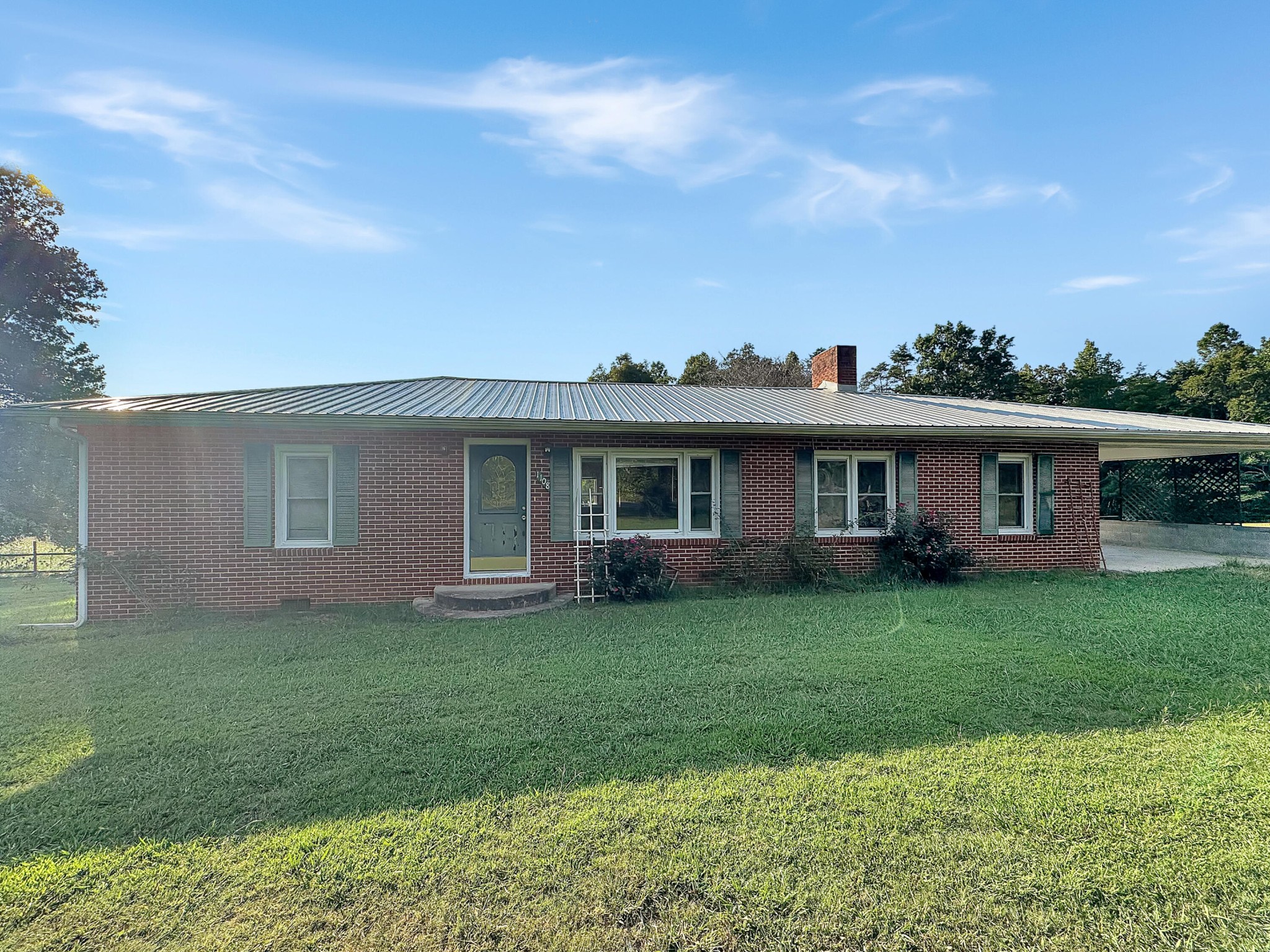1108 County Road 750 Property Photo 1