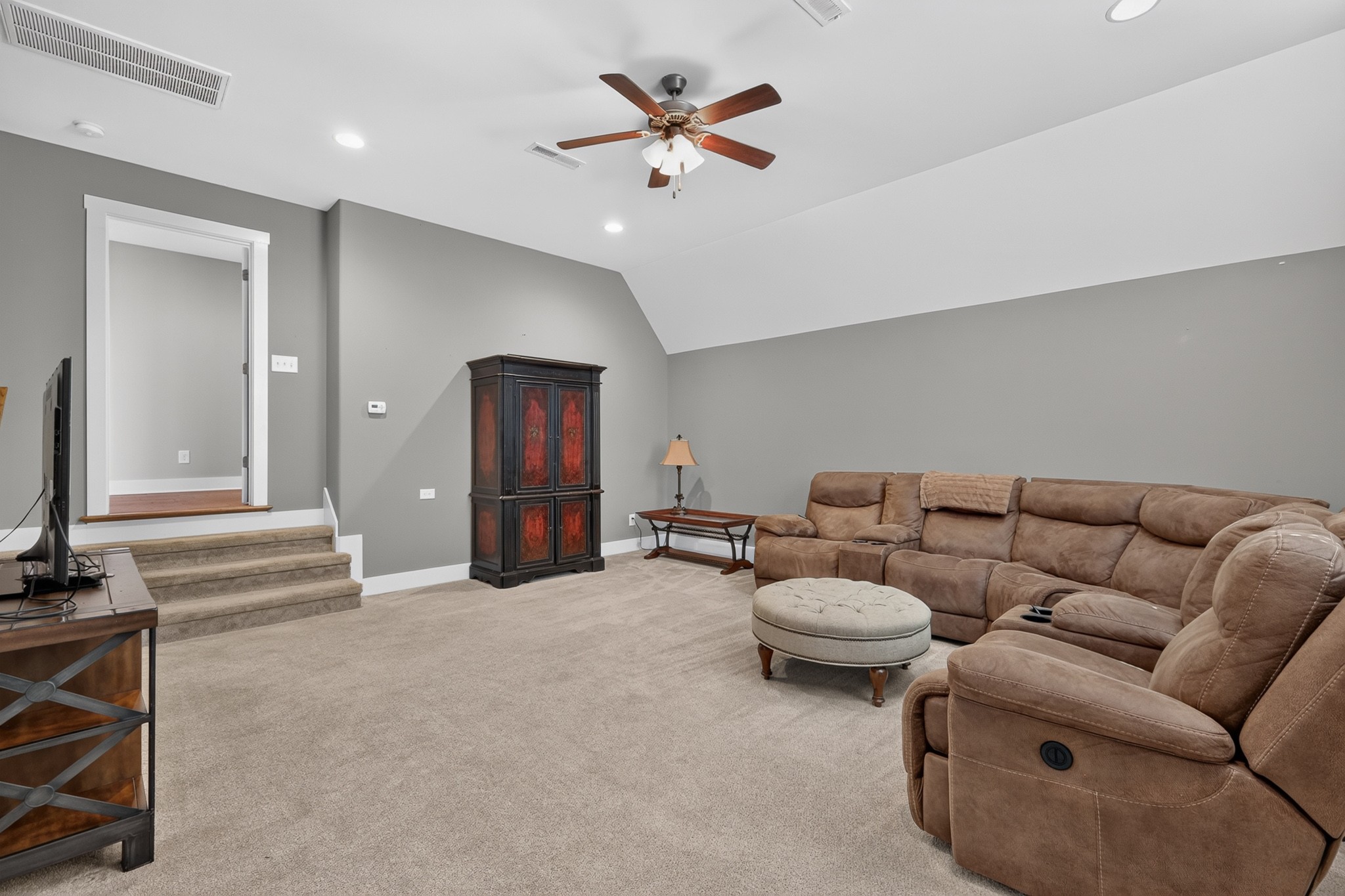 504 Tybarber Ave Property Photo 45