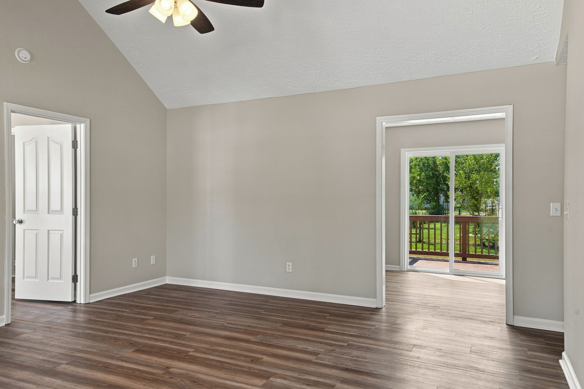2618 Medford Campbell Blvd Property Photo 6