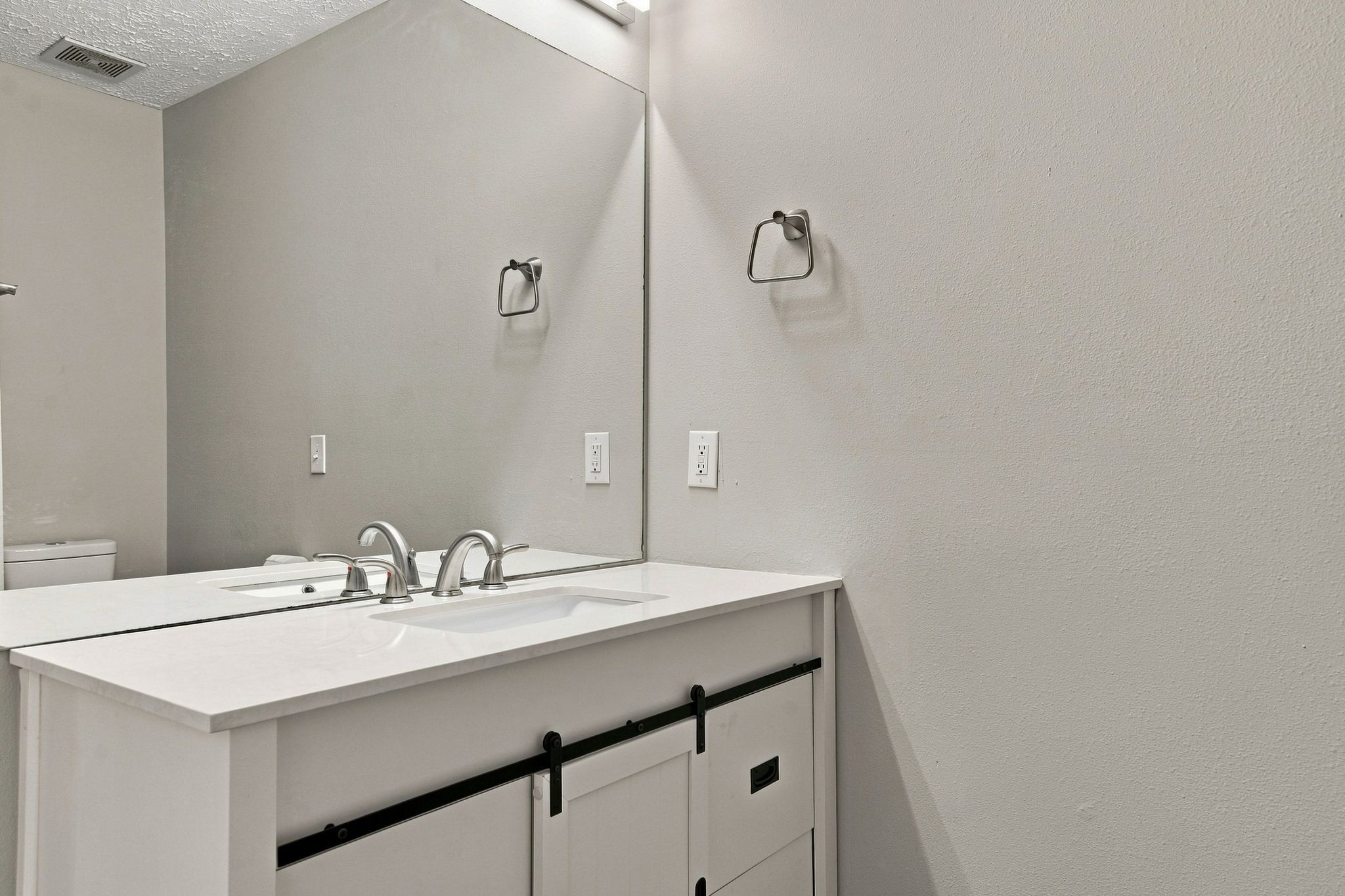 2618 Medford Campbell Blvd Property Photo 16