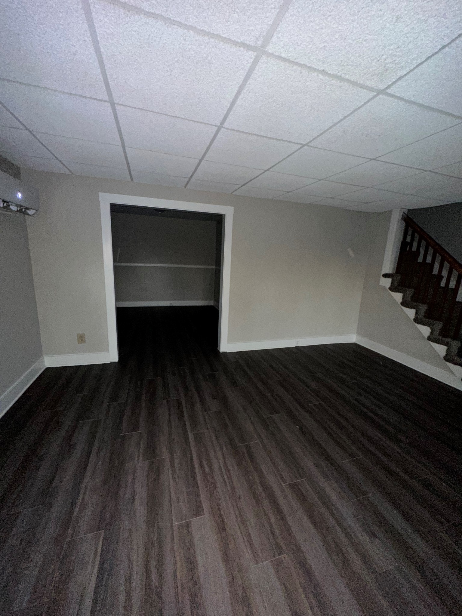 1403 Bryan St Property Photo 4