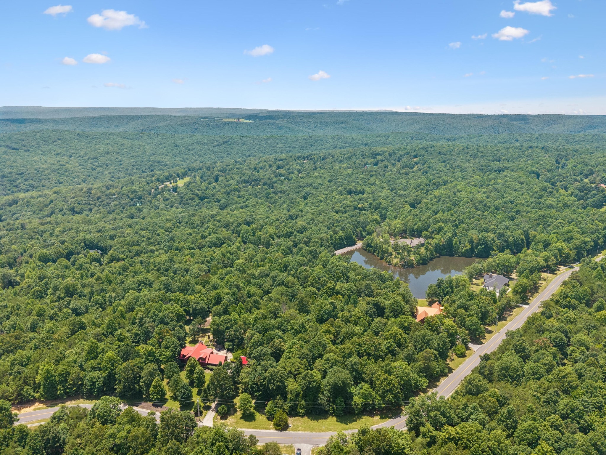 337 Bluff View Drive, W Property Photo 4