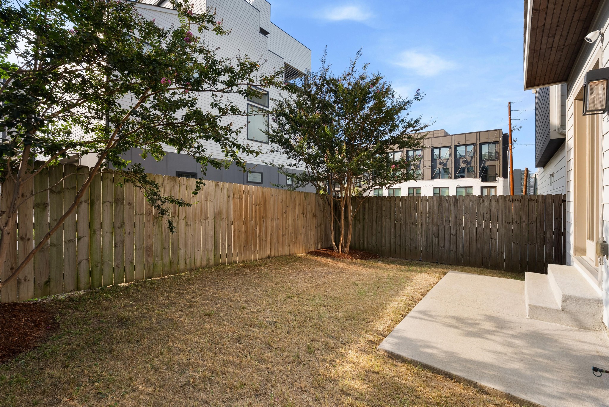 1002a Southside Ave Property Photo 59