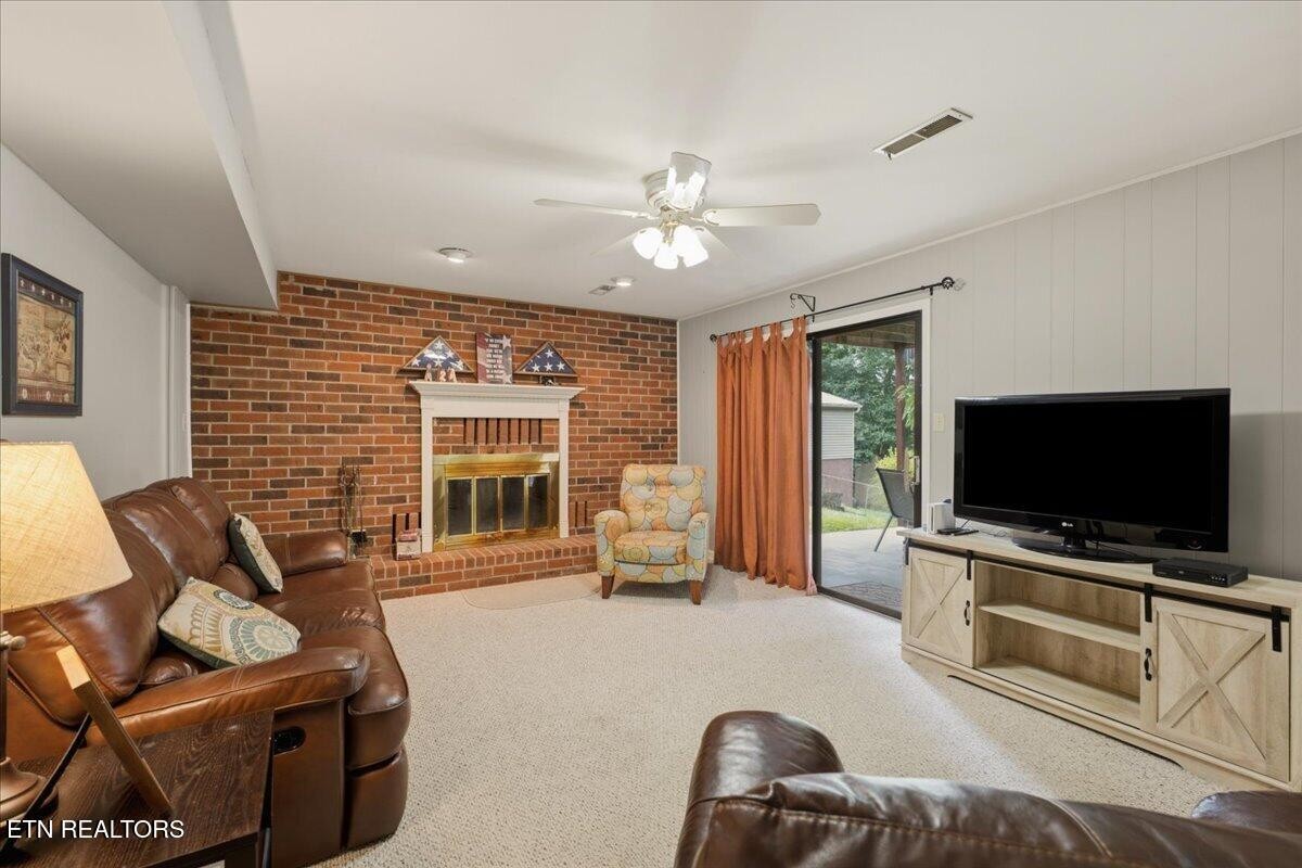 7547 Gynevere Drive Property Photo 32