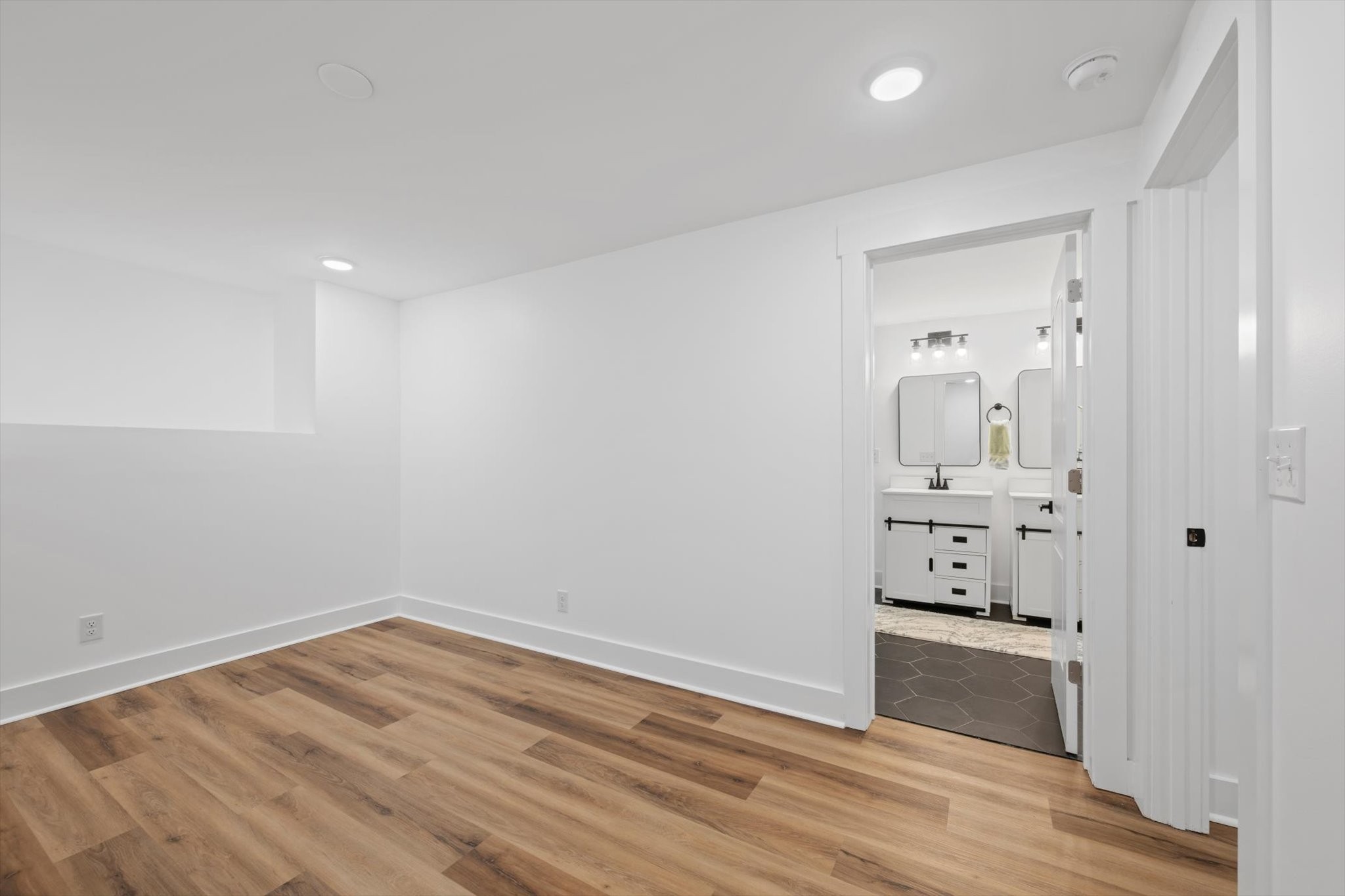 1601 Overton St Property Photo 34