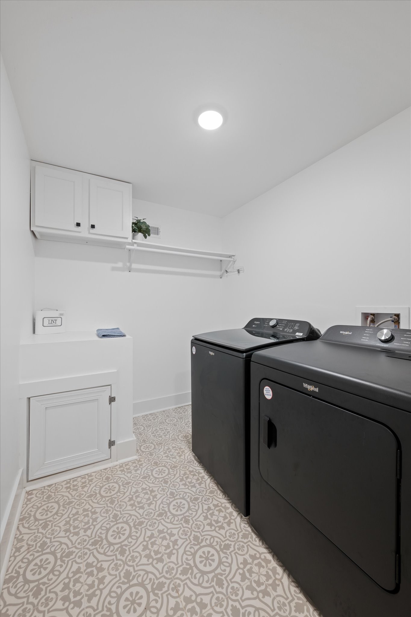 1601 Overton St Property Photo 36
