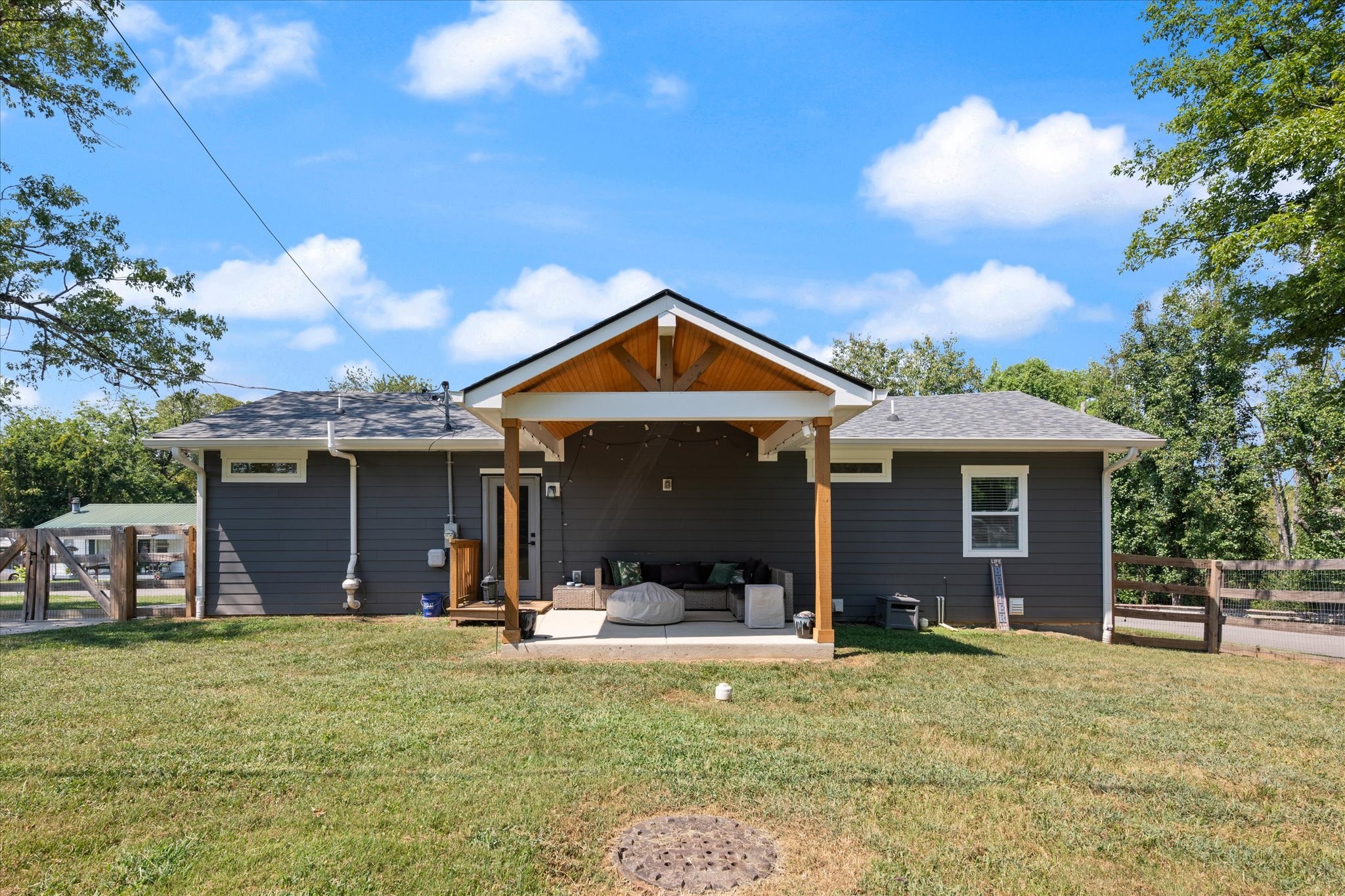 1601 Overton St Property Photo 40