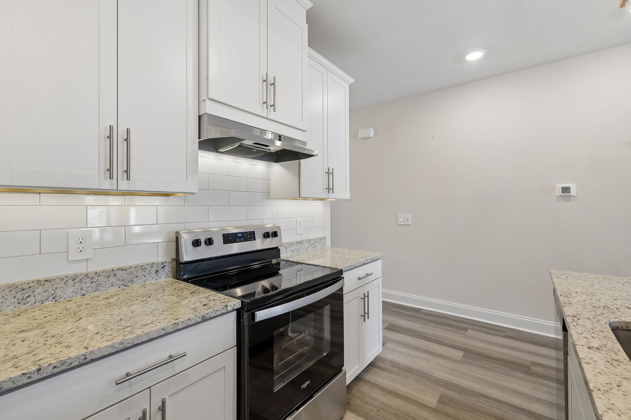 2203 Kulshan Ct Property Photo 9