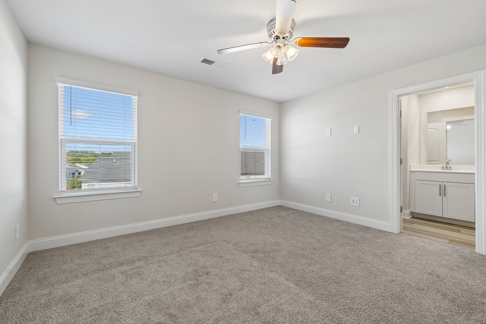 2203 Kulshan Ct Property Photo 22