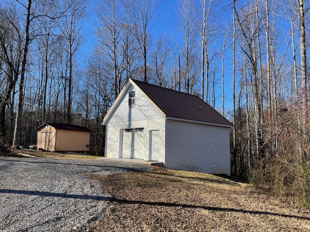 250 Justin Ln Property Photo 1