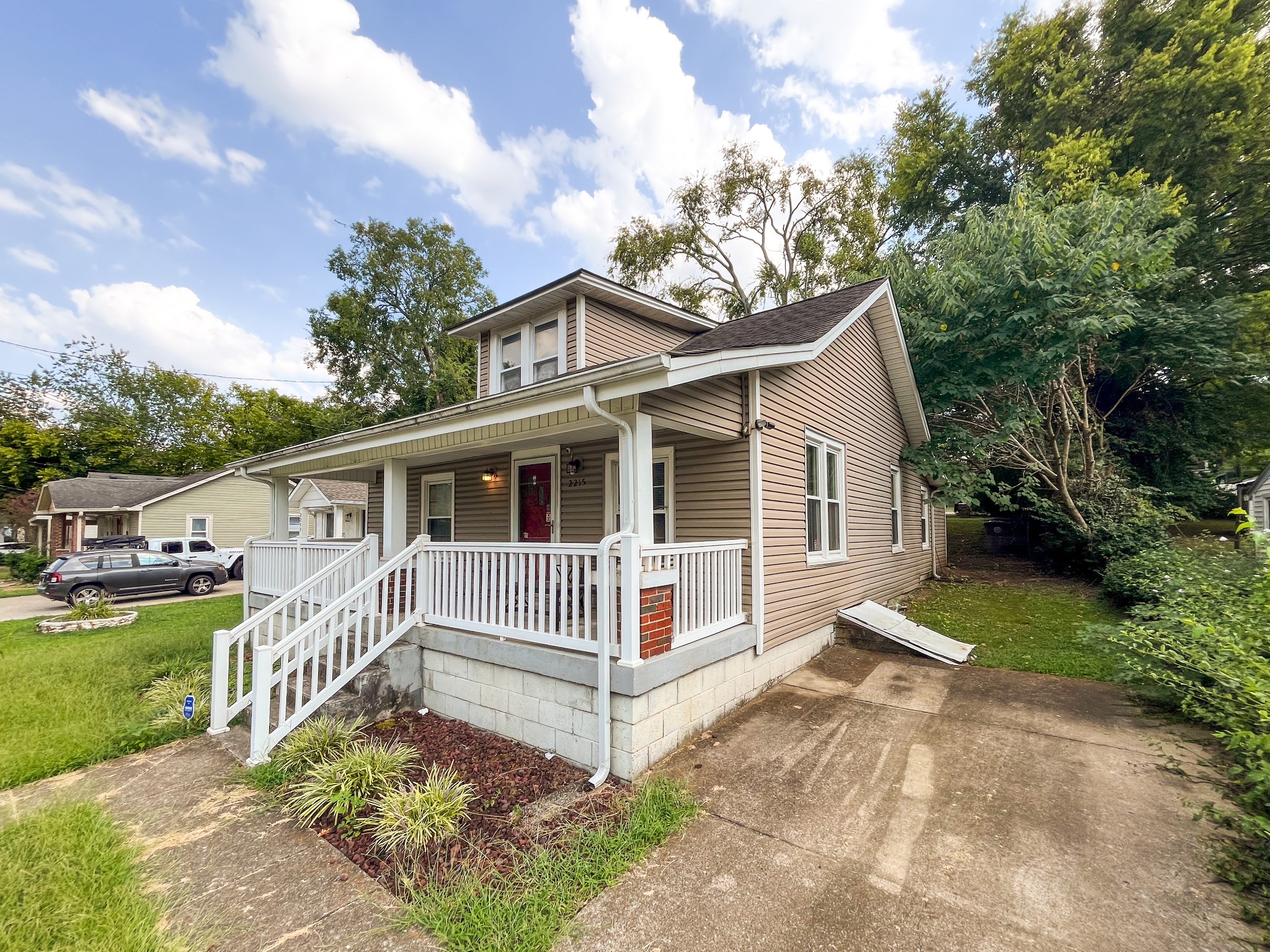 2215 Albion St Property Photo 1