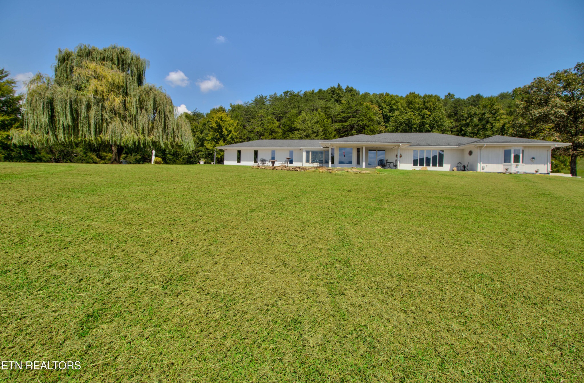 110 Rankin Hill Rd Property Photo 1