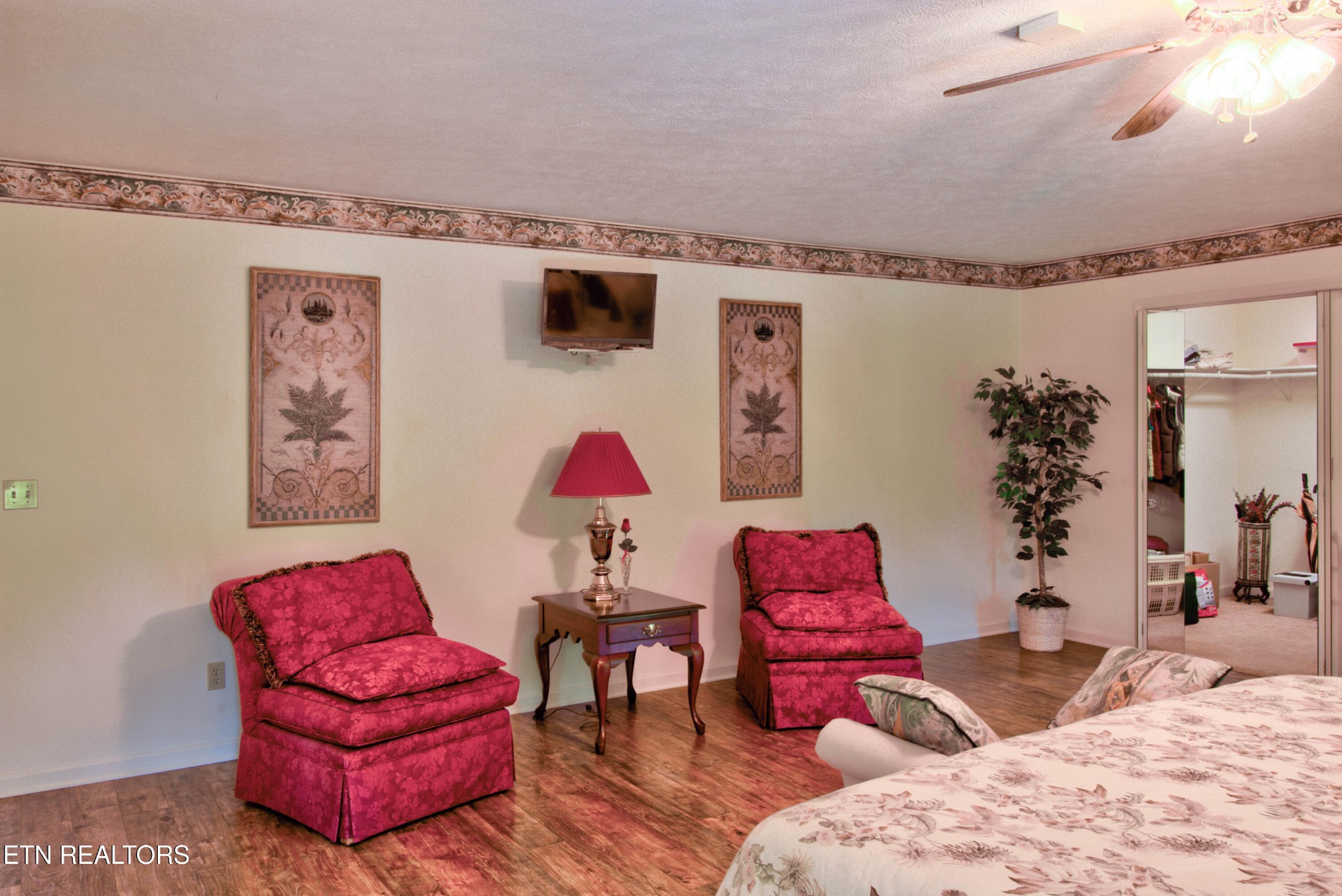 110 Rankin Hill Rd Property Photo 12