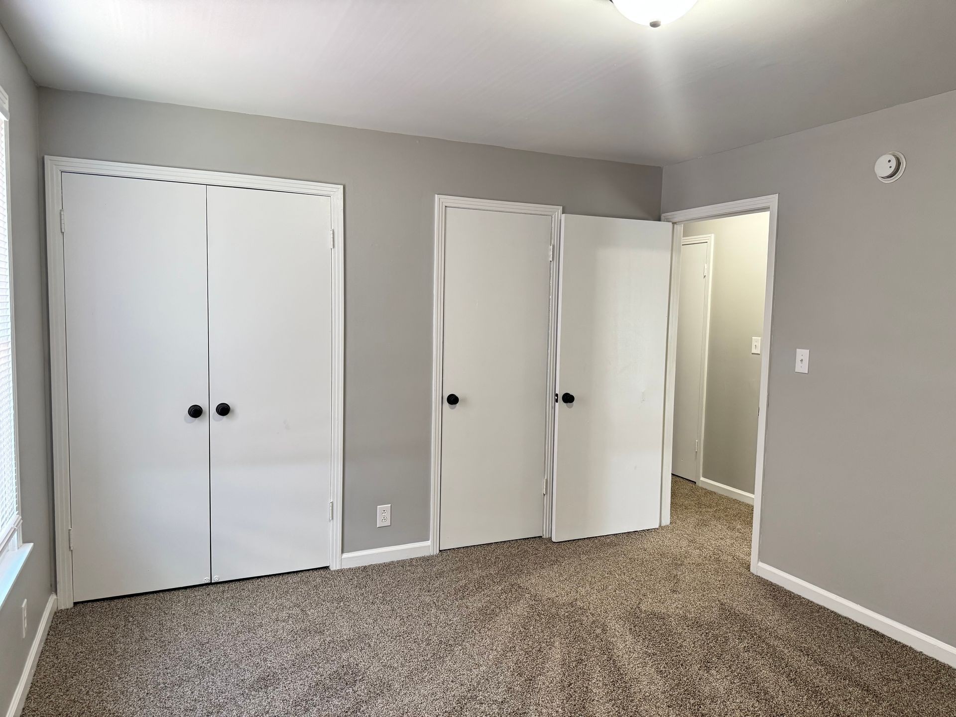 528 Main St Property Photo 11