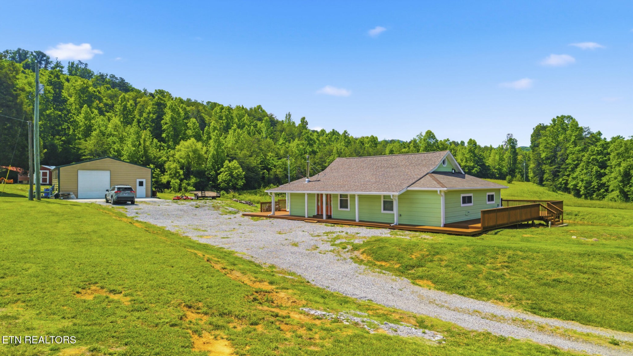 220 Three Point Rd Property Photo 18