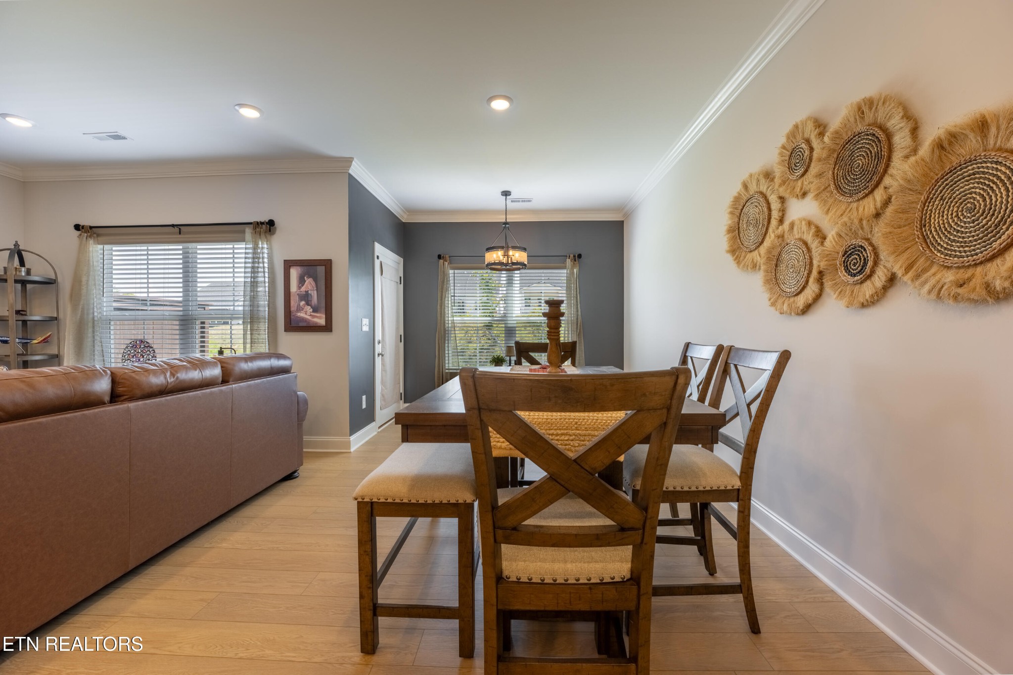 7364 Sun Blossom Lane Property Photo 14
