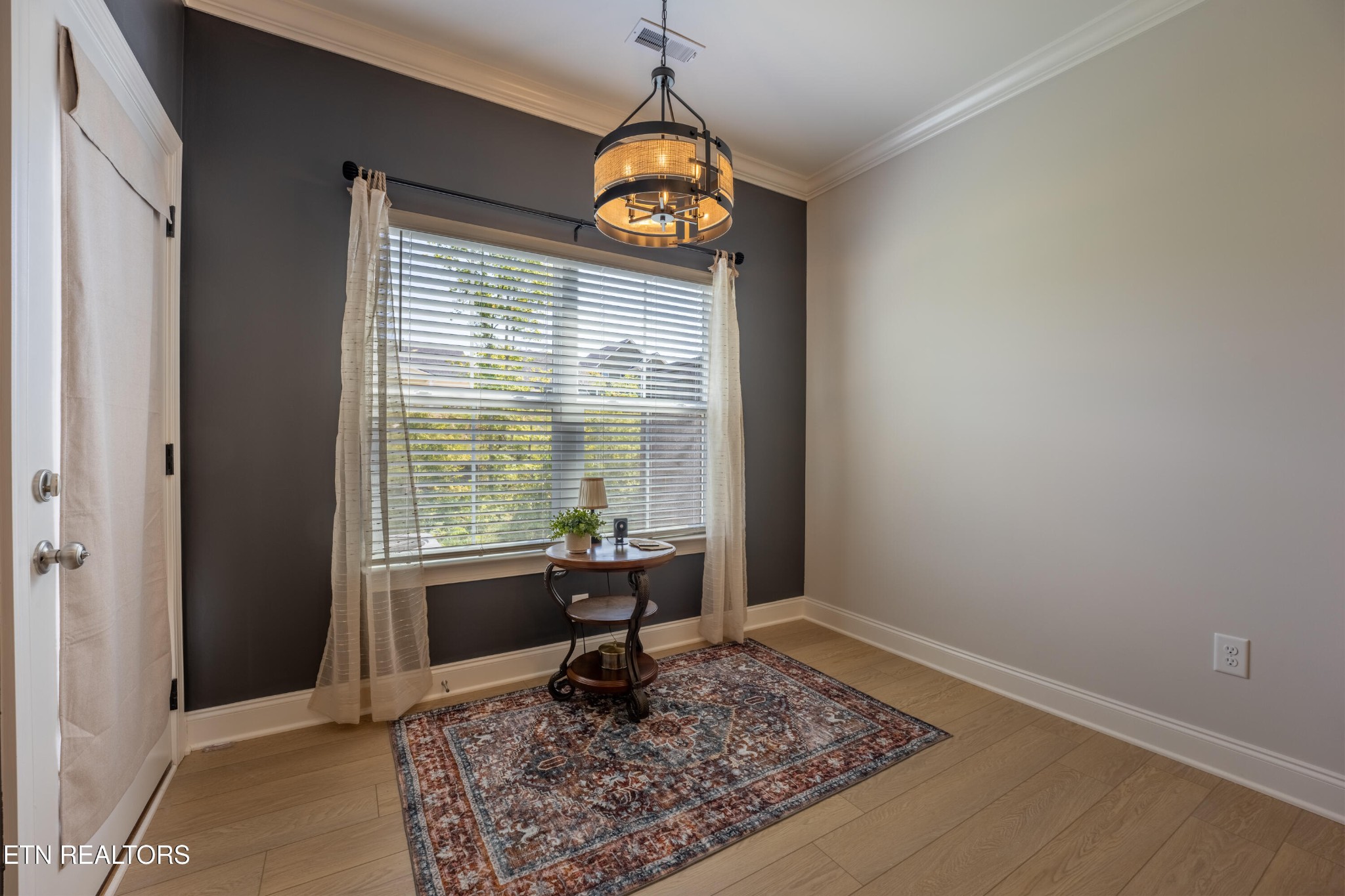 7364 Sun Blossom Lane Property Photo 17