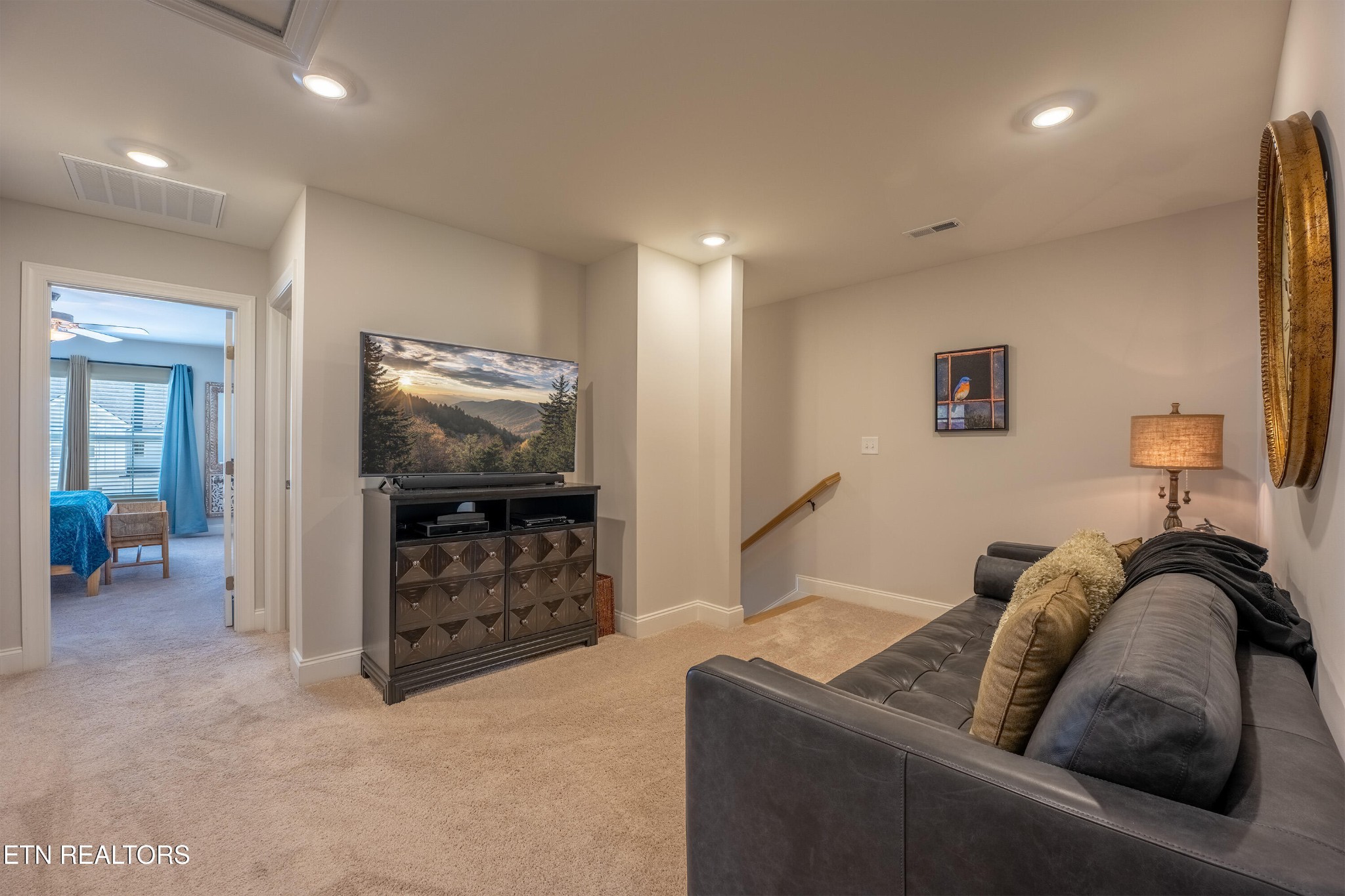 7364 Sun Blossom Lane Property Photo 19