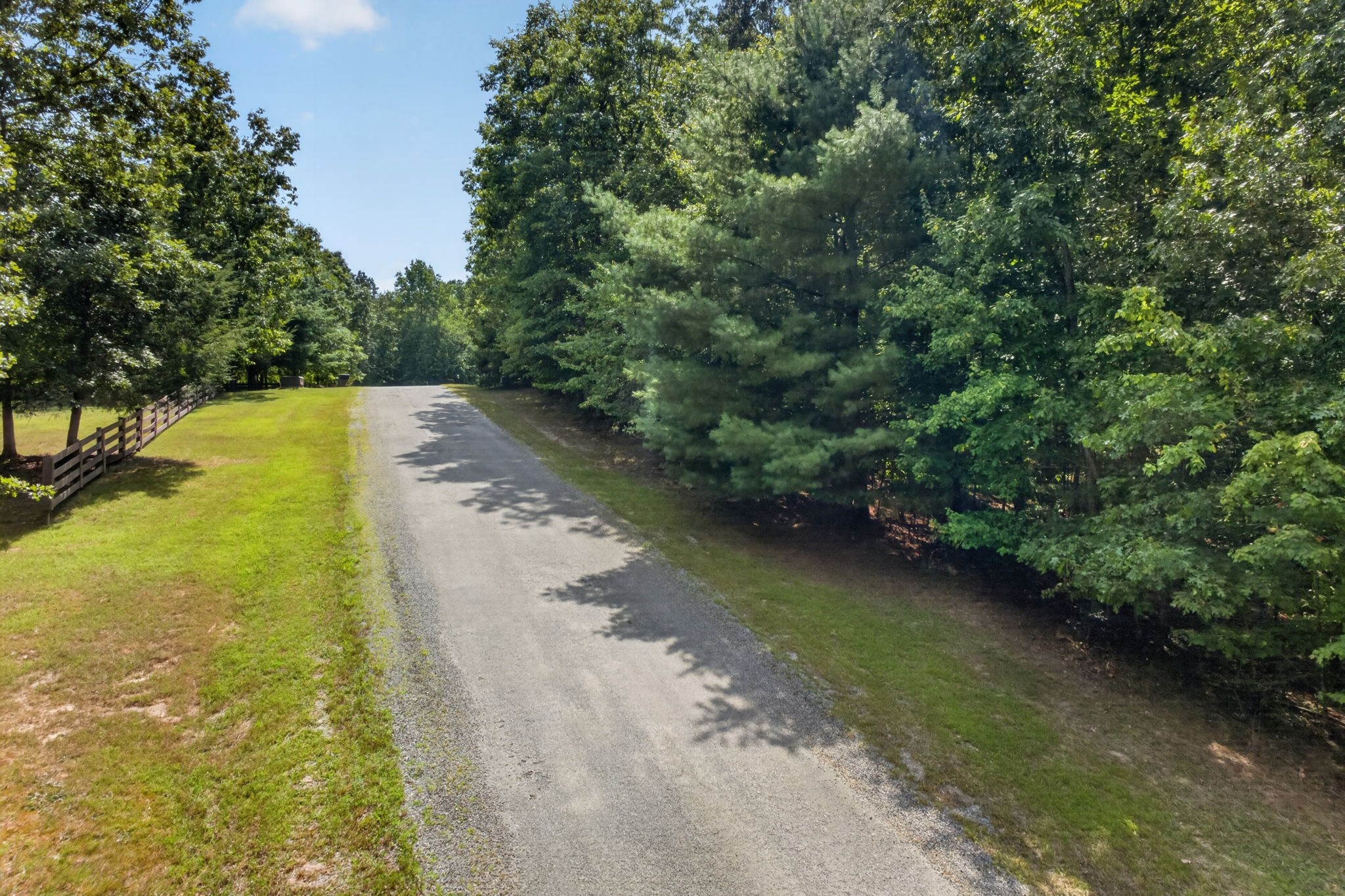54a Hemlock Ln Property Photo 2