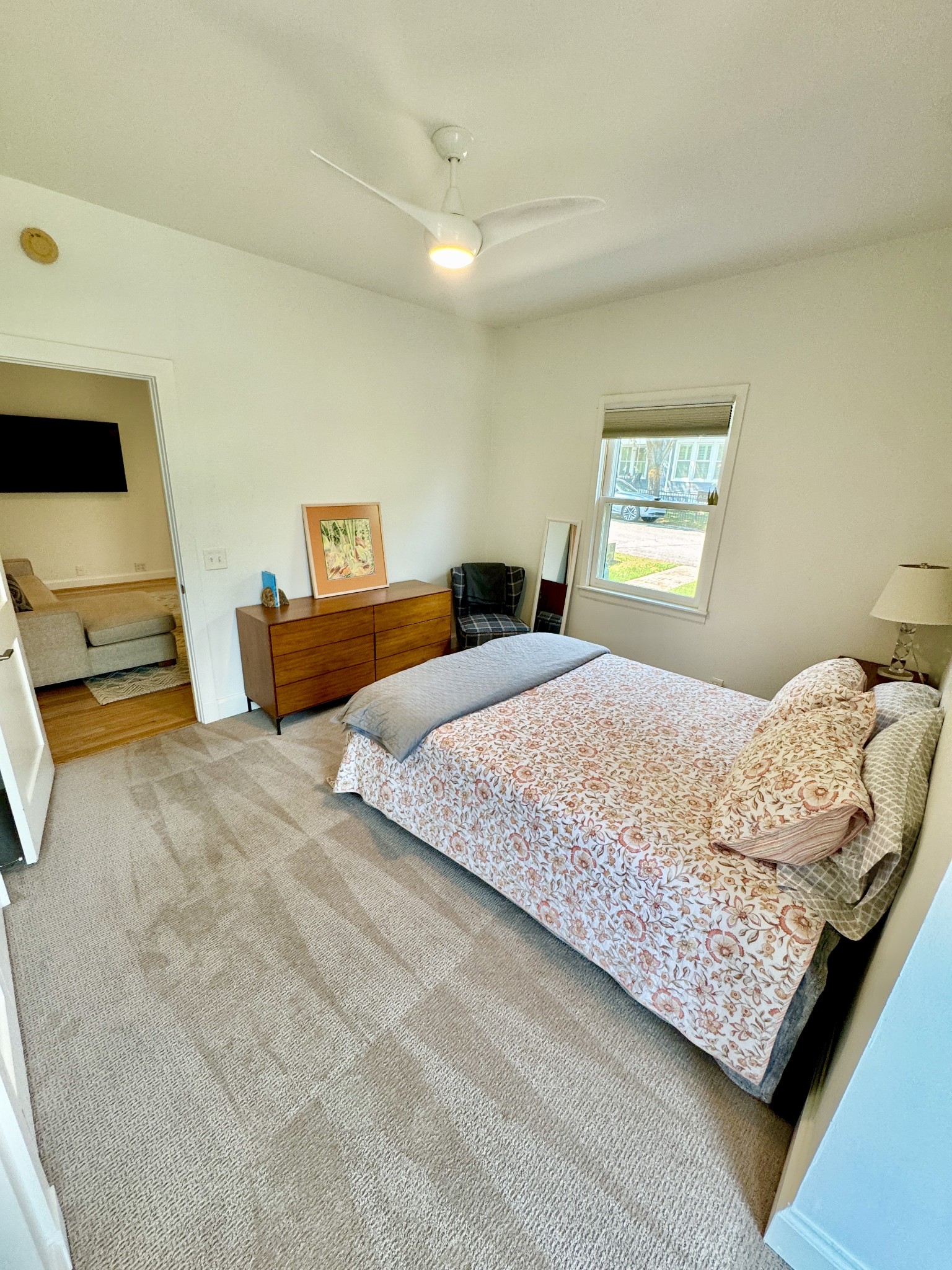 1801 Russell St Property Photo 14
