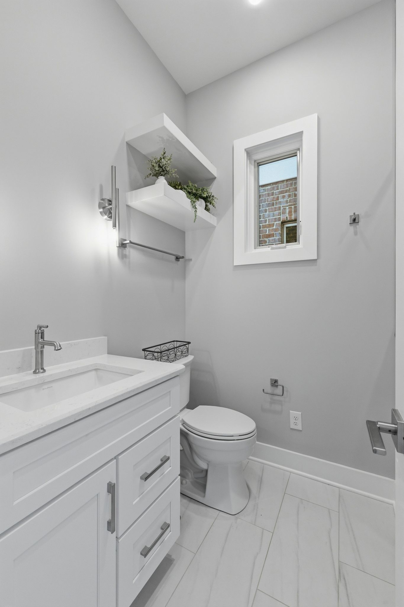 1711 5th Ave, N Property Photo 12