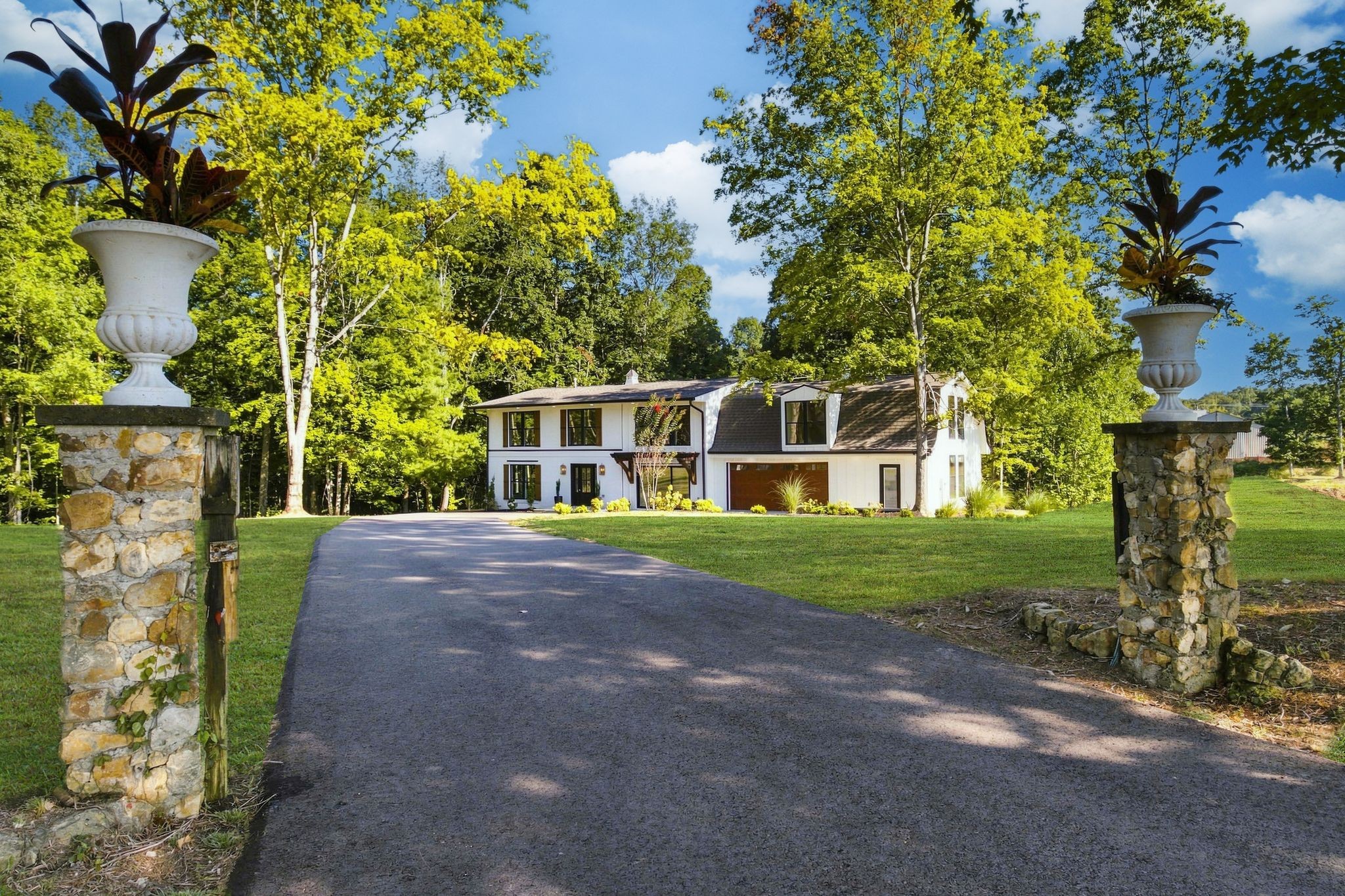 1510 East Piney Road Property Photo 1