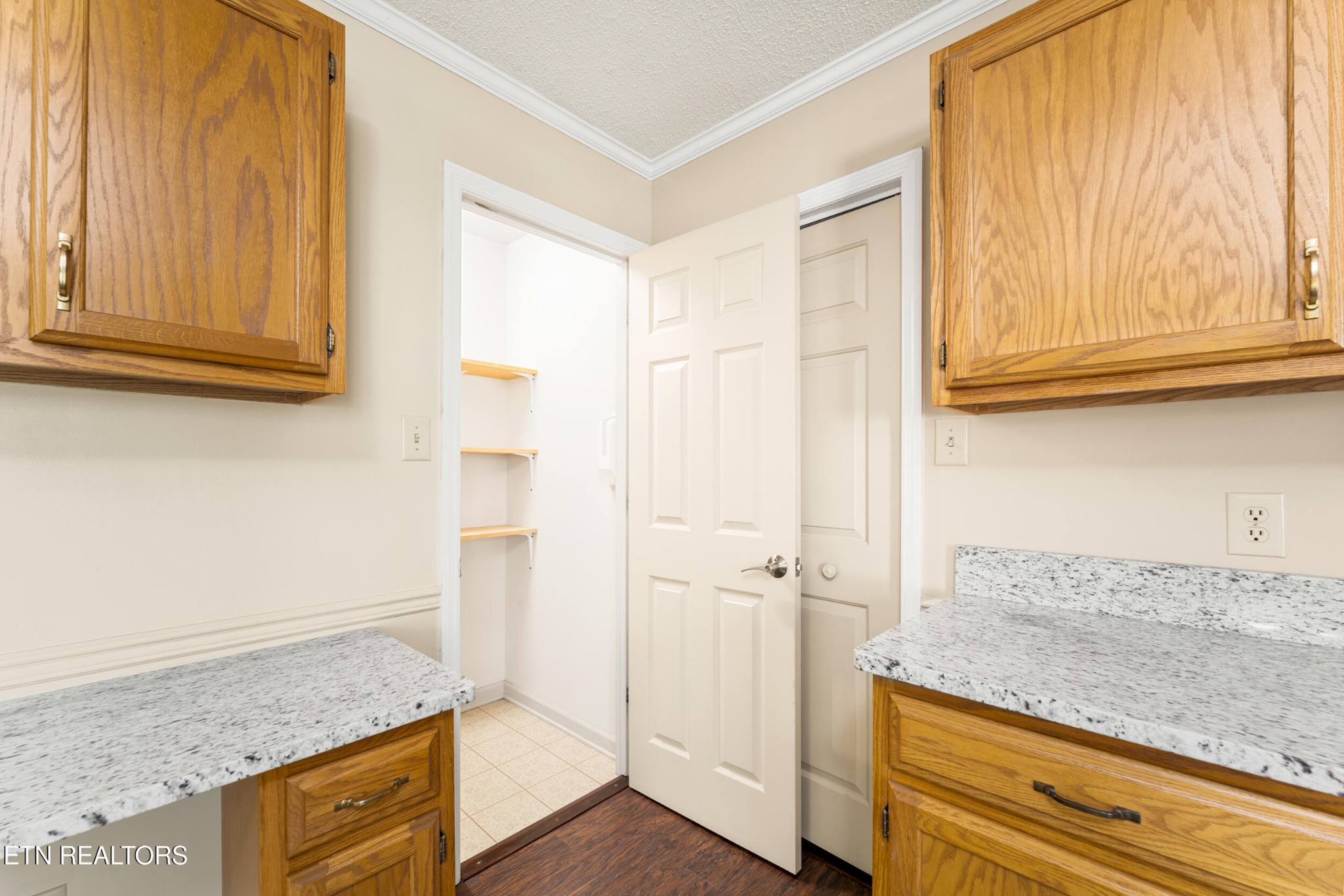 810 Highland Drive Property Photo 21